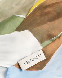 Long foulard en soie Art Print