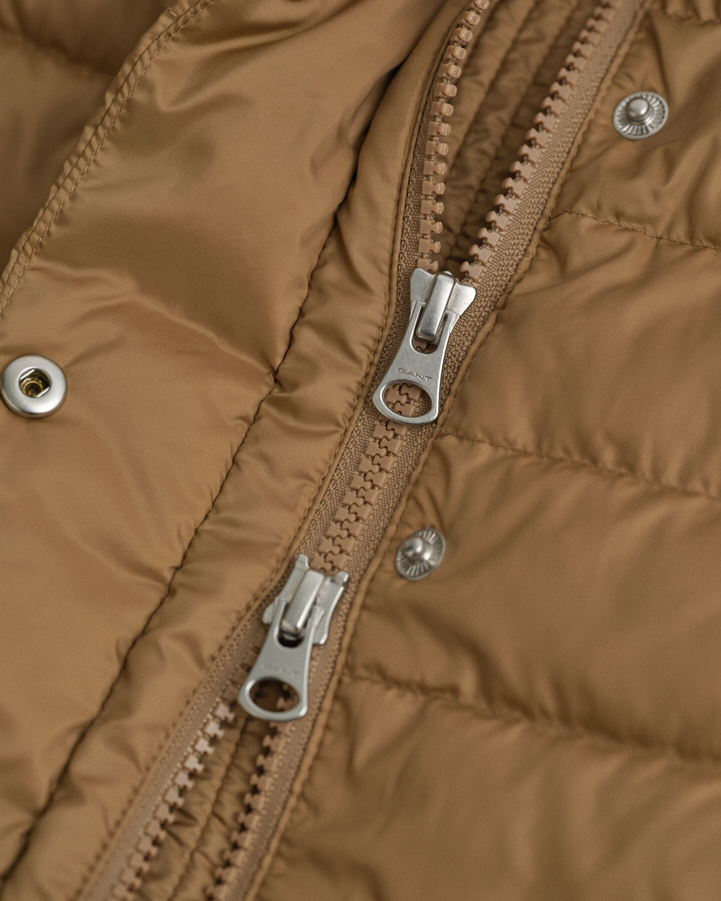 Doudoune légère en duvet