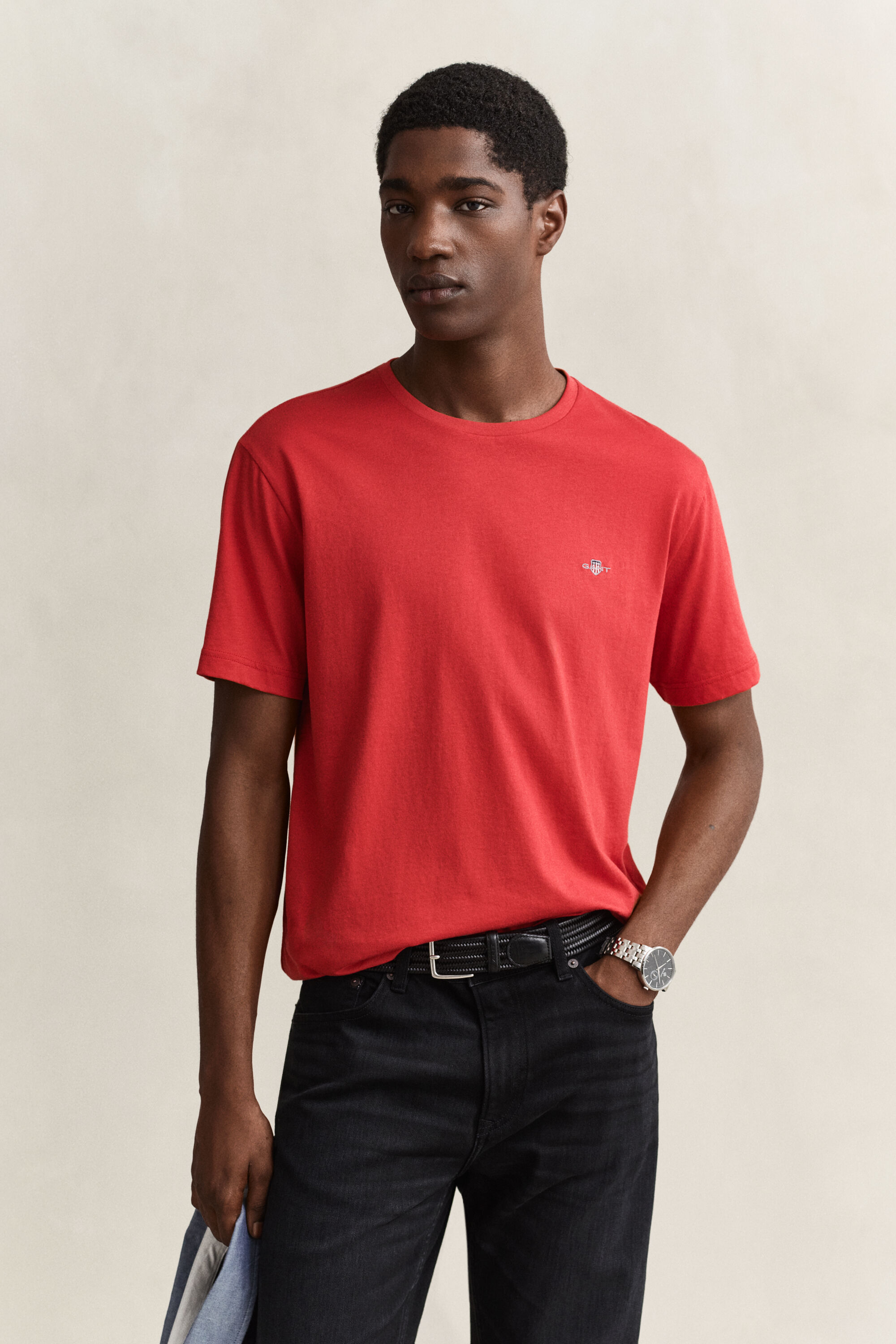 T-shirt coupe regular avec écusson