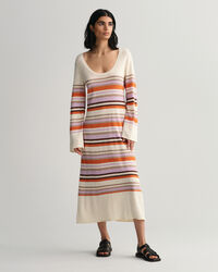 Robe ras du cou &agrave; rayures multicolores