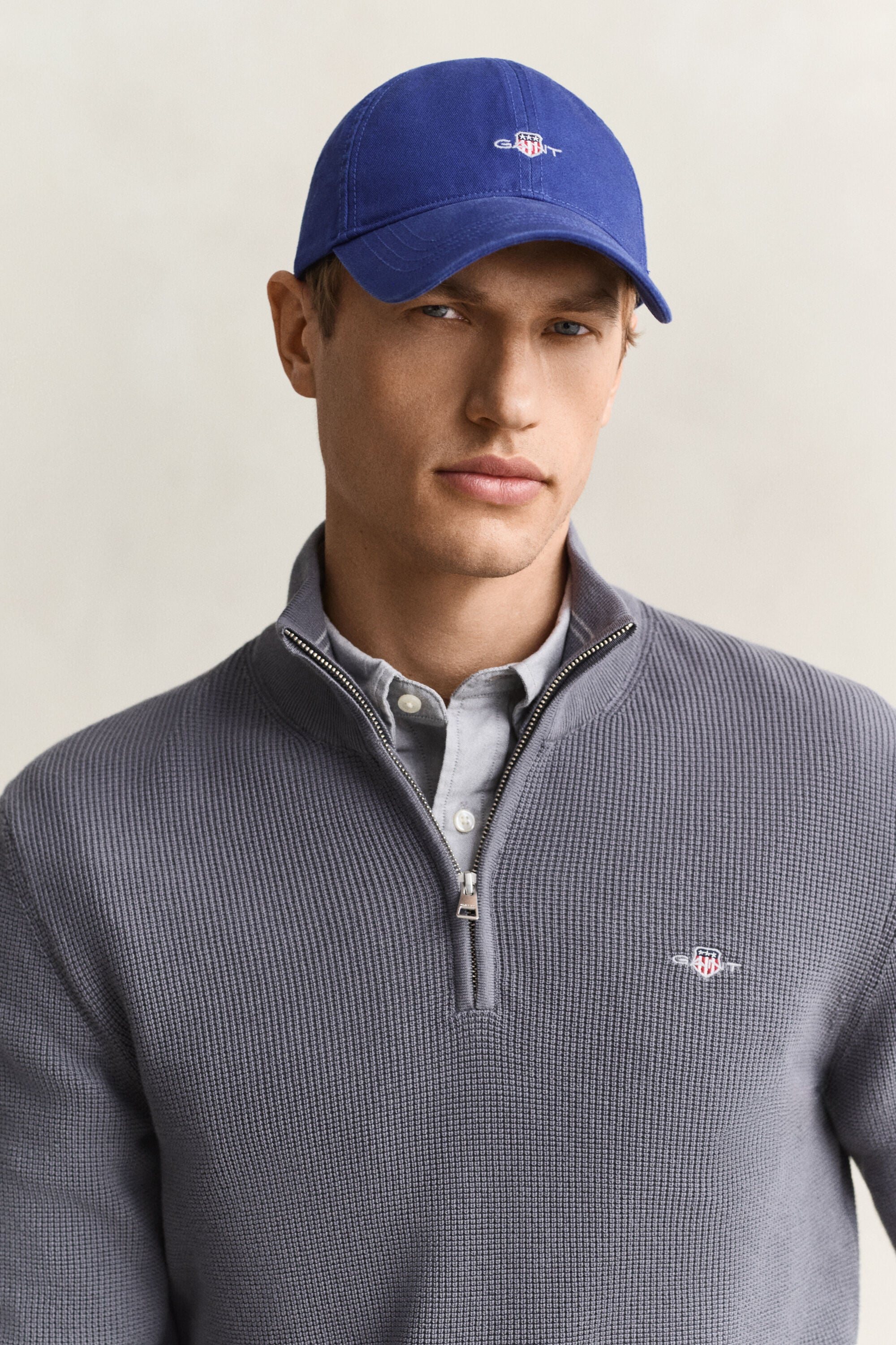 Casquette en sergé de coton avec écusson