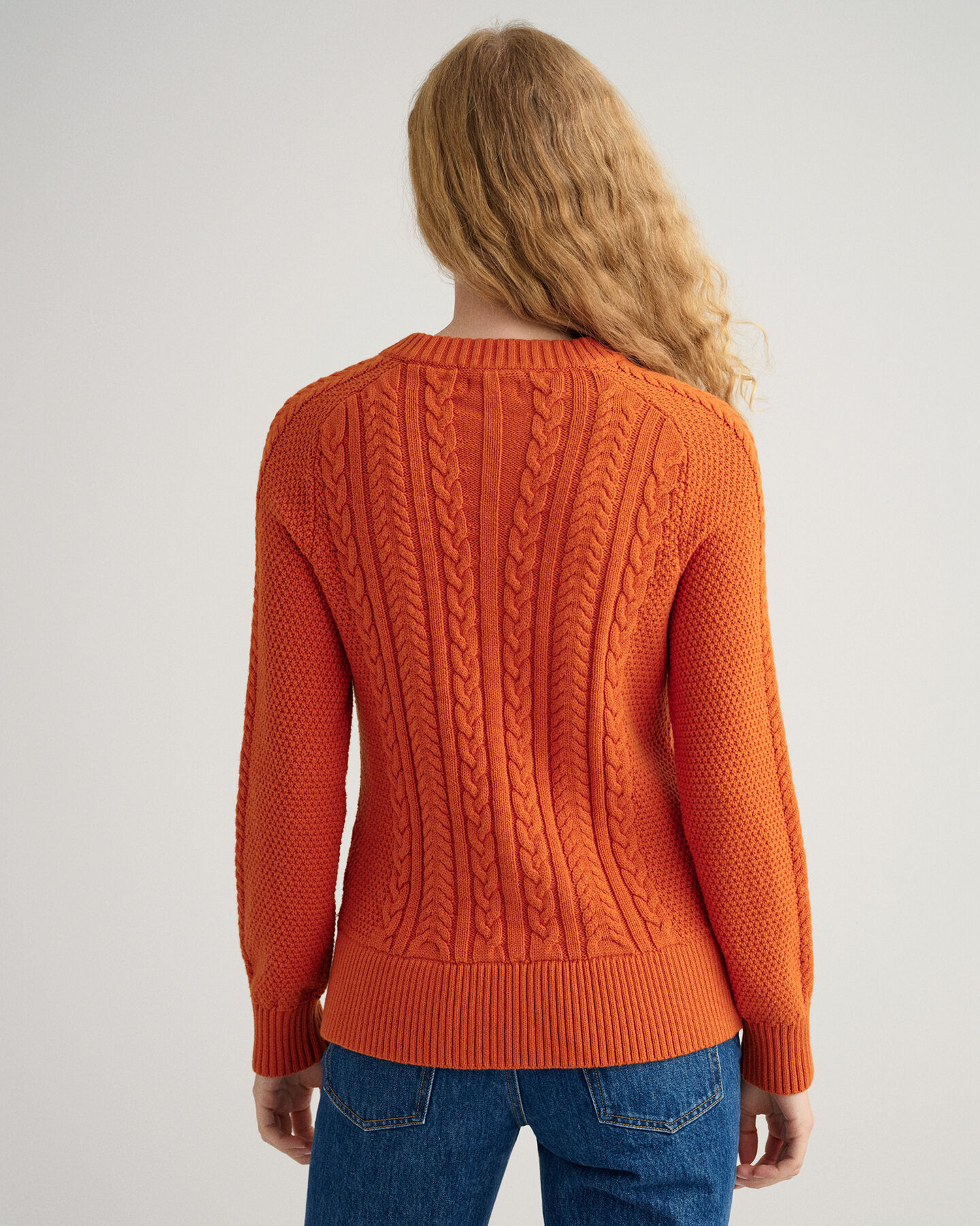 Pull ras du cou &agrave; torsades