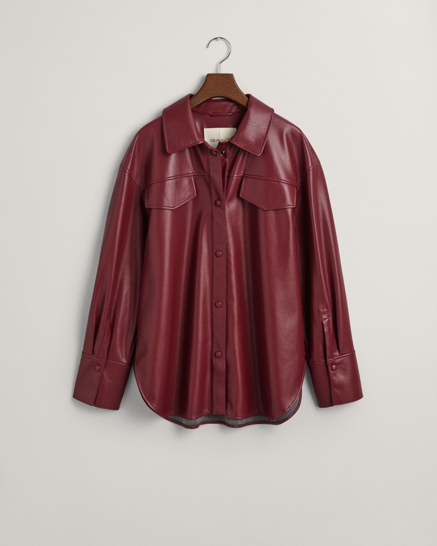 Surchemise en similicuir