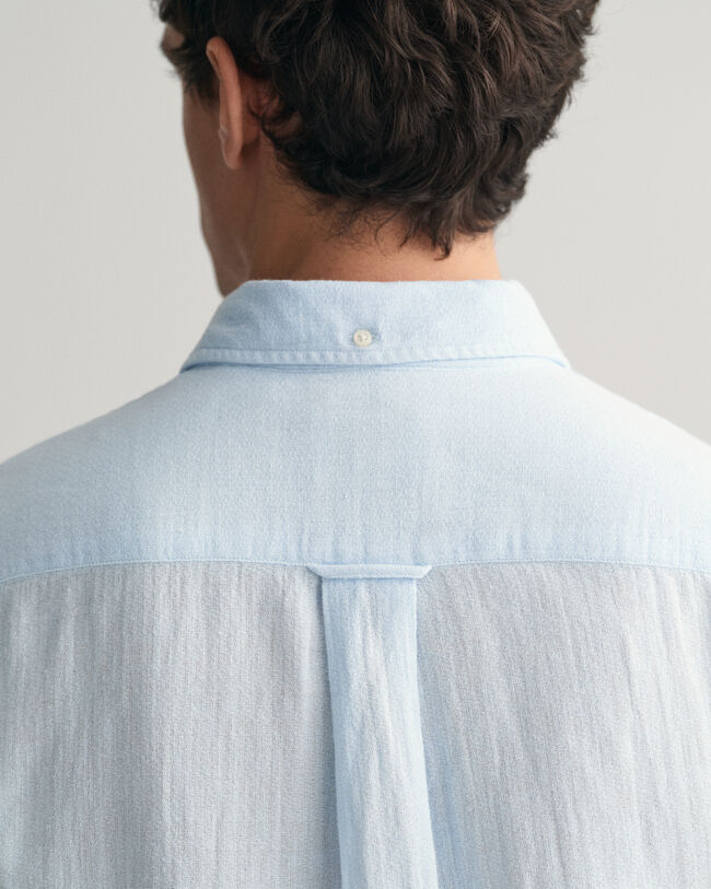 Chemise regular fit textur&eacute;e en coton et lin &agrave; manches courtes