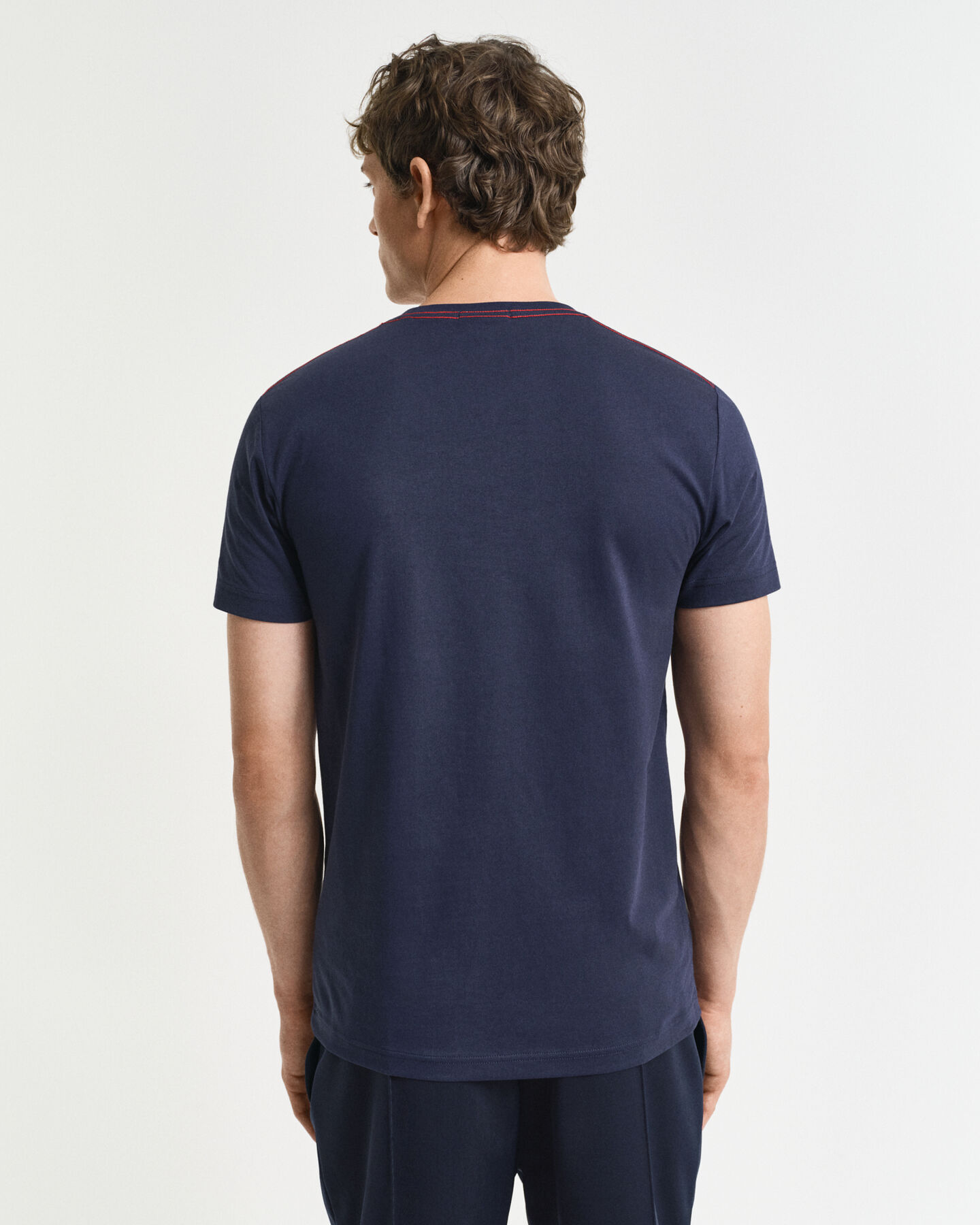 T-shirt contrastant Logo