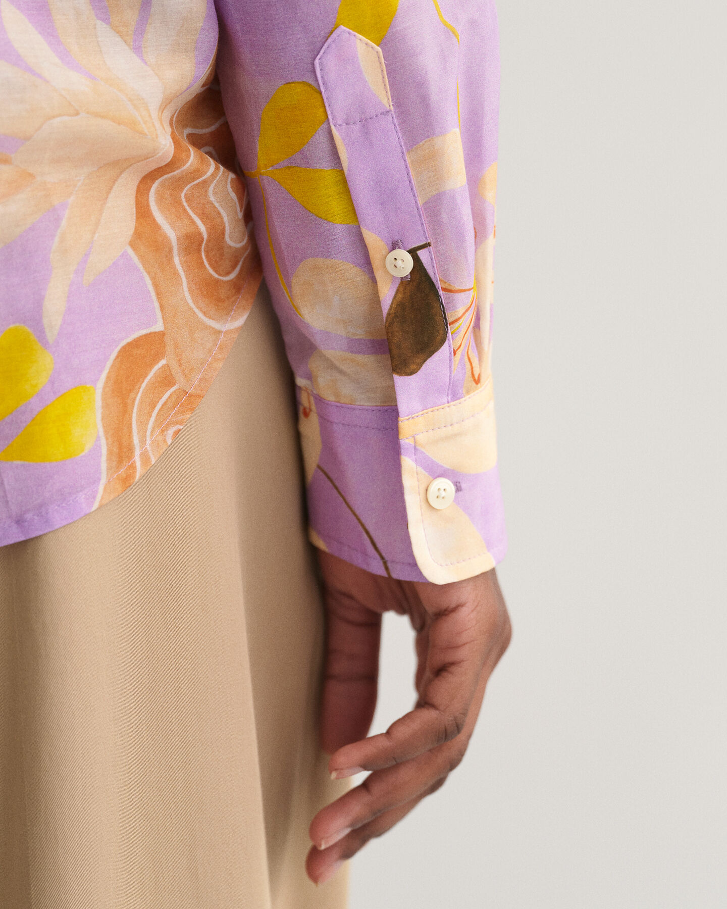 Chemise regular fit en coton et soie &agrave; imprim&eacute; floral