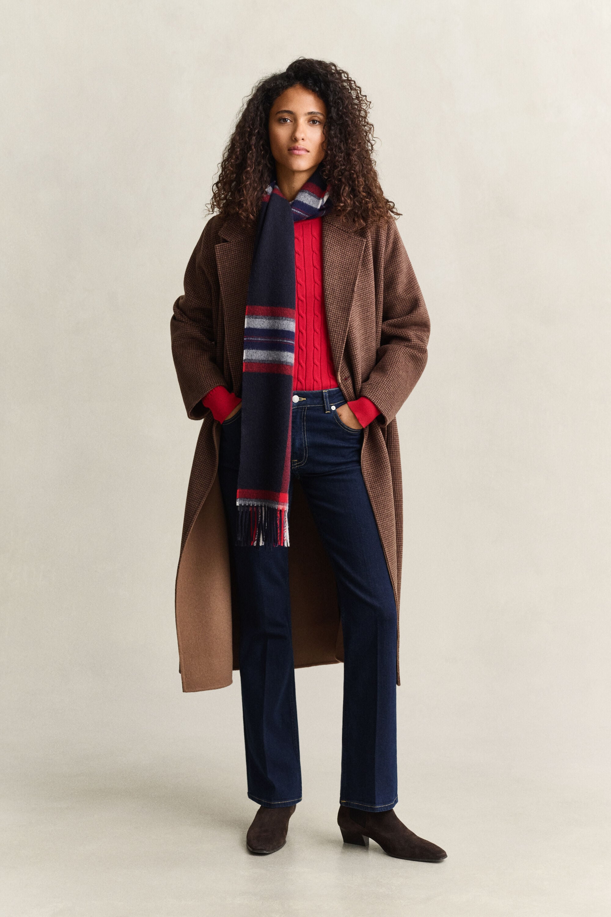 Pull en maille torsadée classique