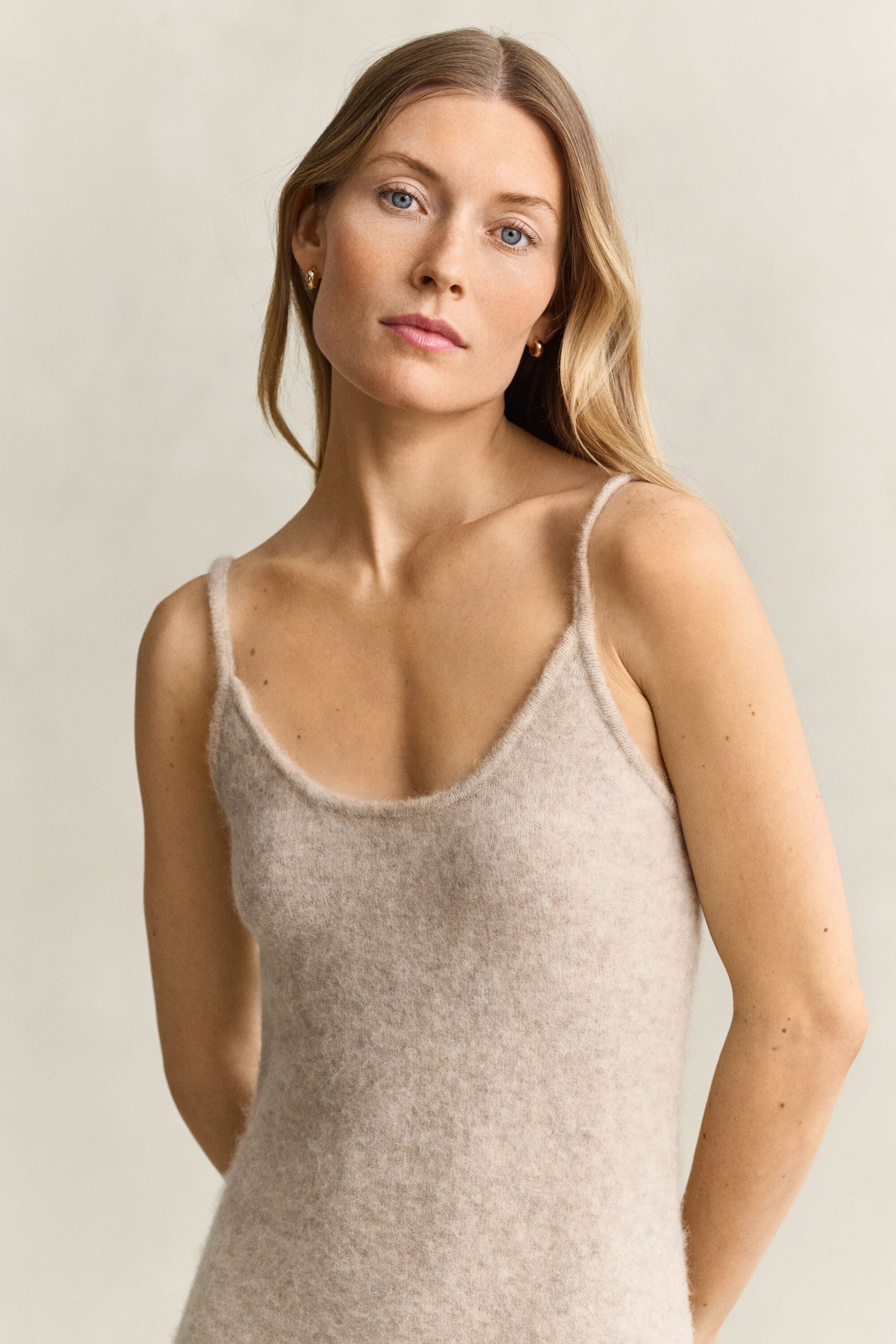 Robe en maille à bretelles en laine d’alpaga mélangée