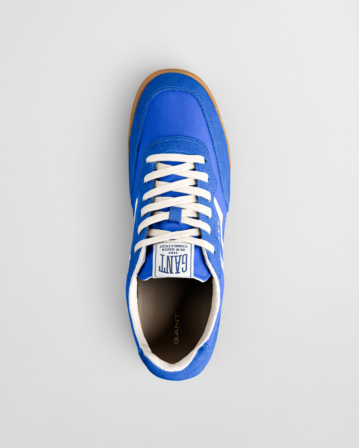 Baskets en daim Beylana