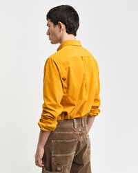 Chemise regular fit en velours c&ocirc;tel&eacute;