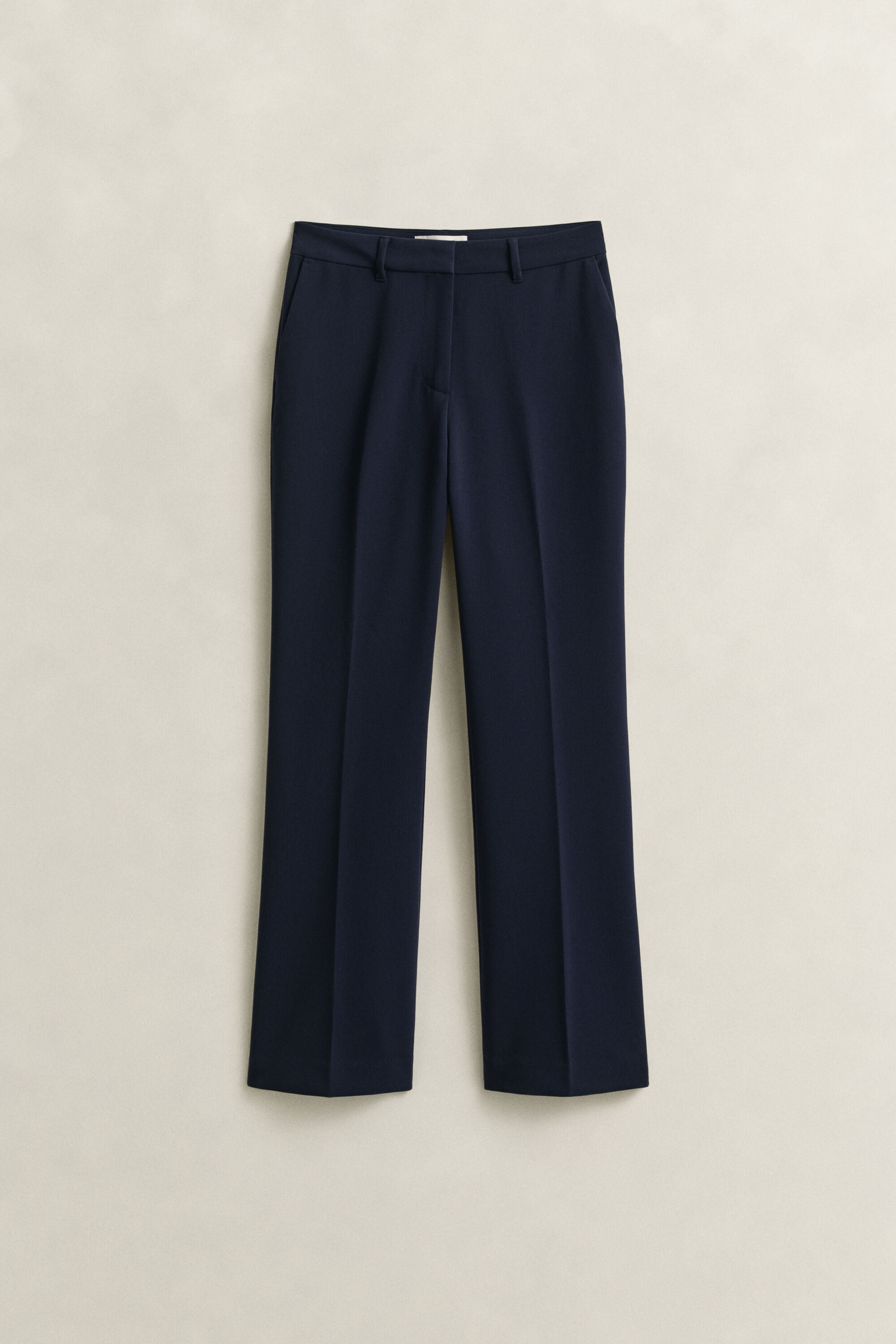 Pantalon coupe slim évasé