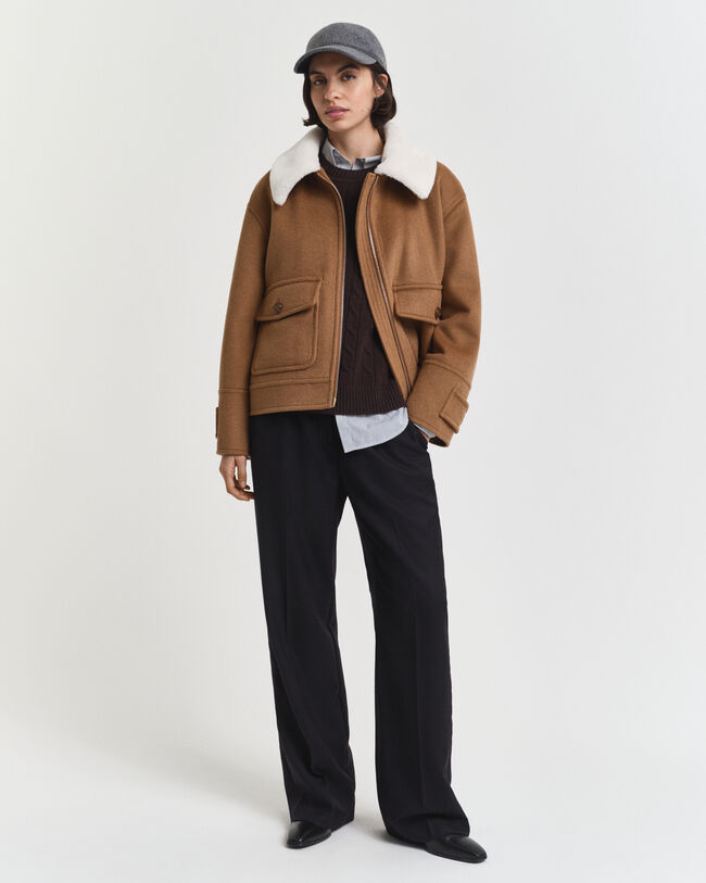 Pull col rond en maille torsadée en laine d'agneau