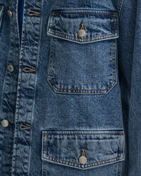 Surchemise en denim teinte en pi&egrave;ce