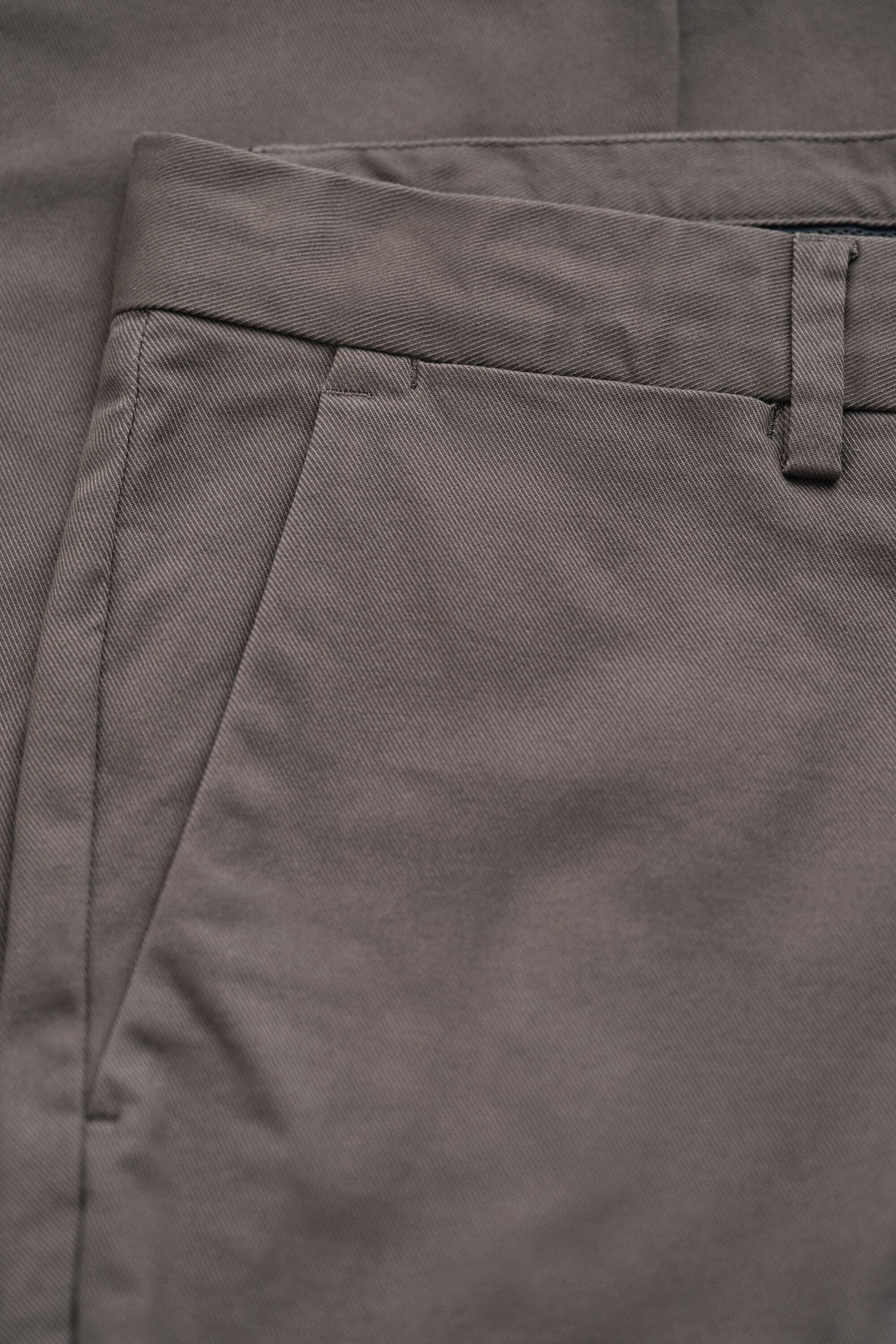 Pantalon chino élégant coupe slim