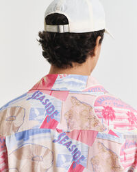 Chemise coupe décontractée à manches courtes avec imprimé Resort