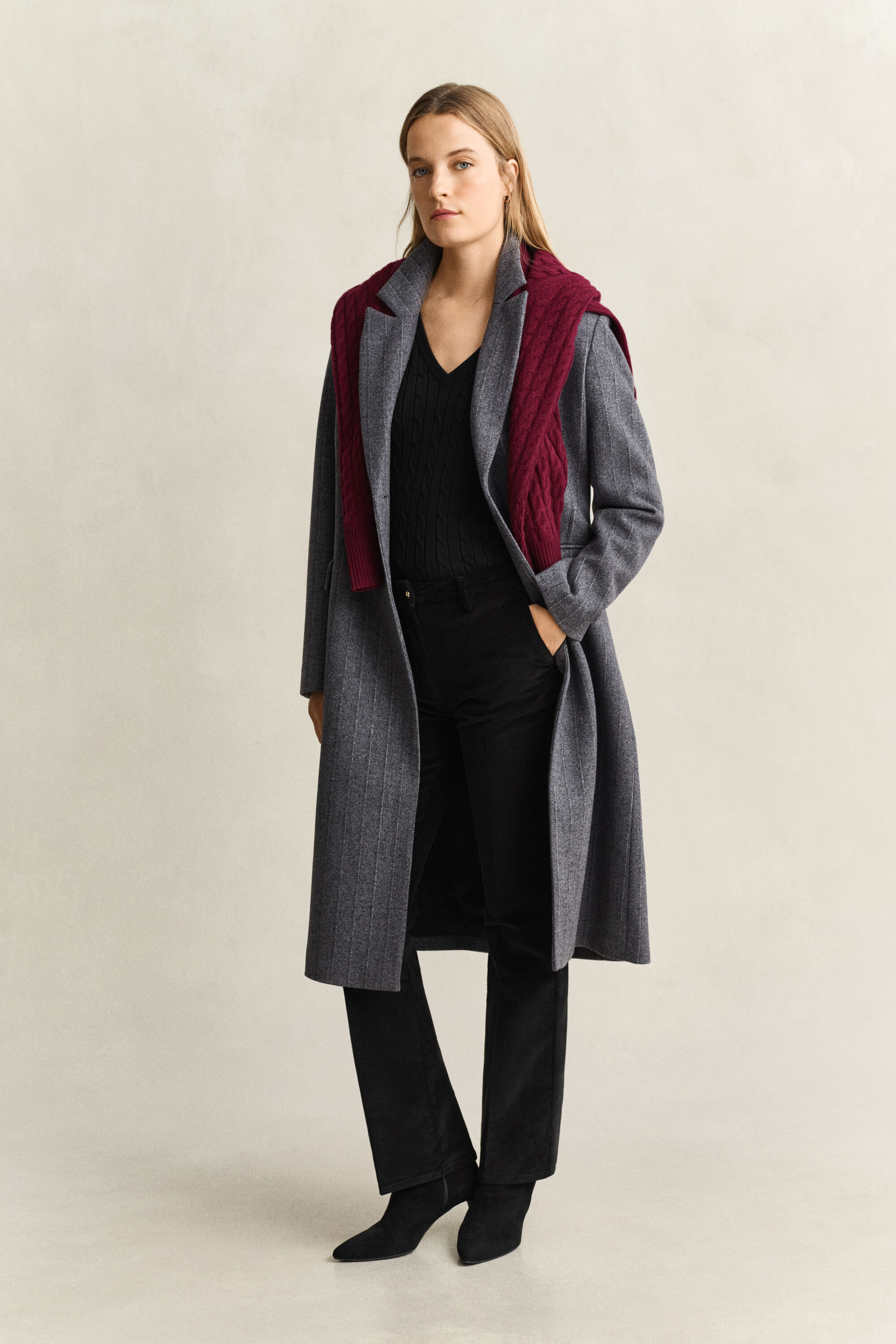 Pull en maille torsadée classique