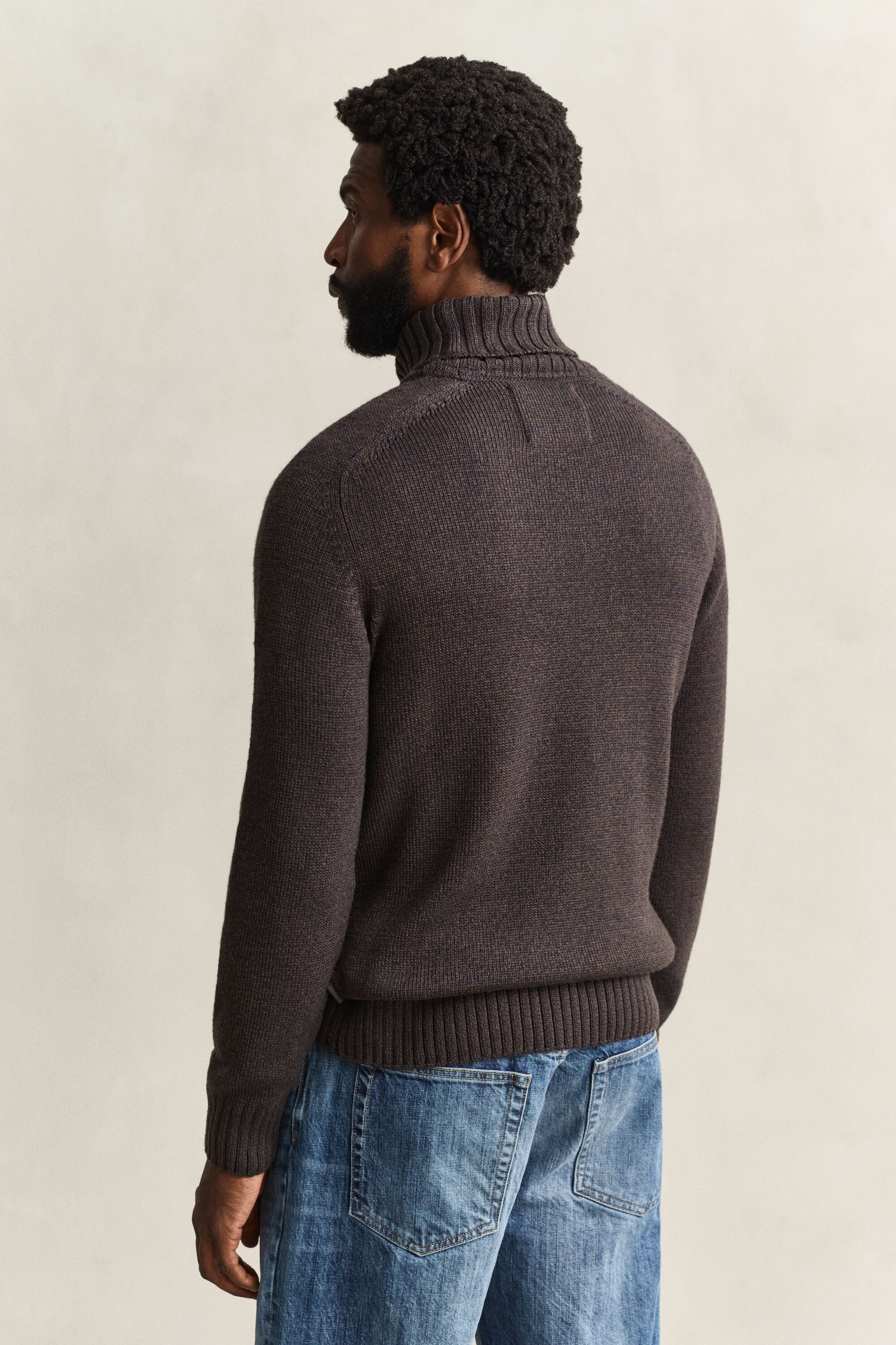 Pull col roulé en laine moulinée mélangée
