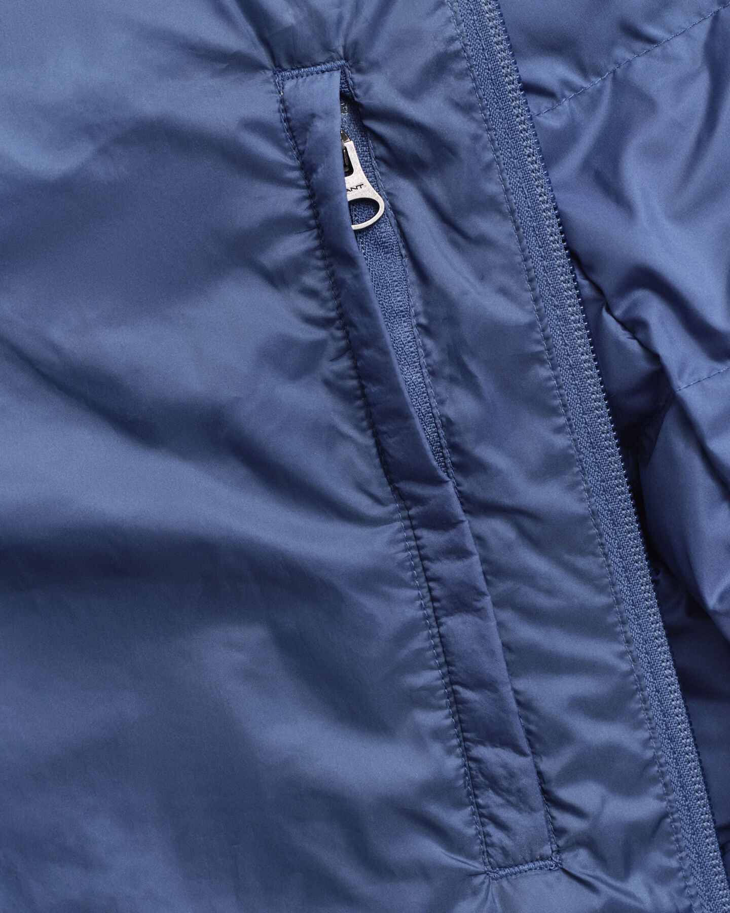 Doudoune légère en duvet