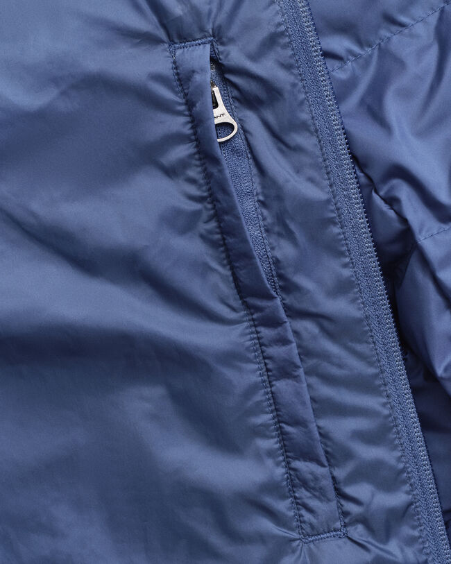 Doudoune légère en duvet