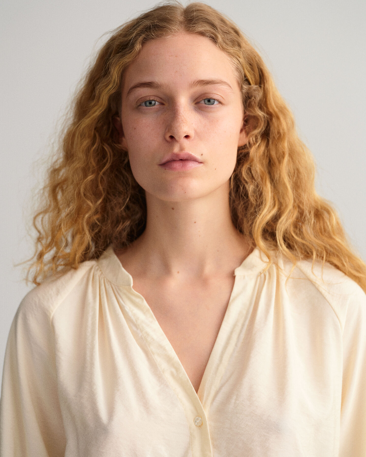 Chemisier à col droit