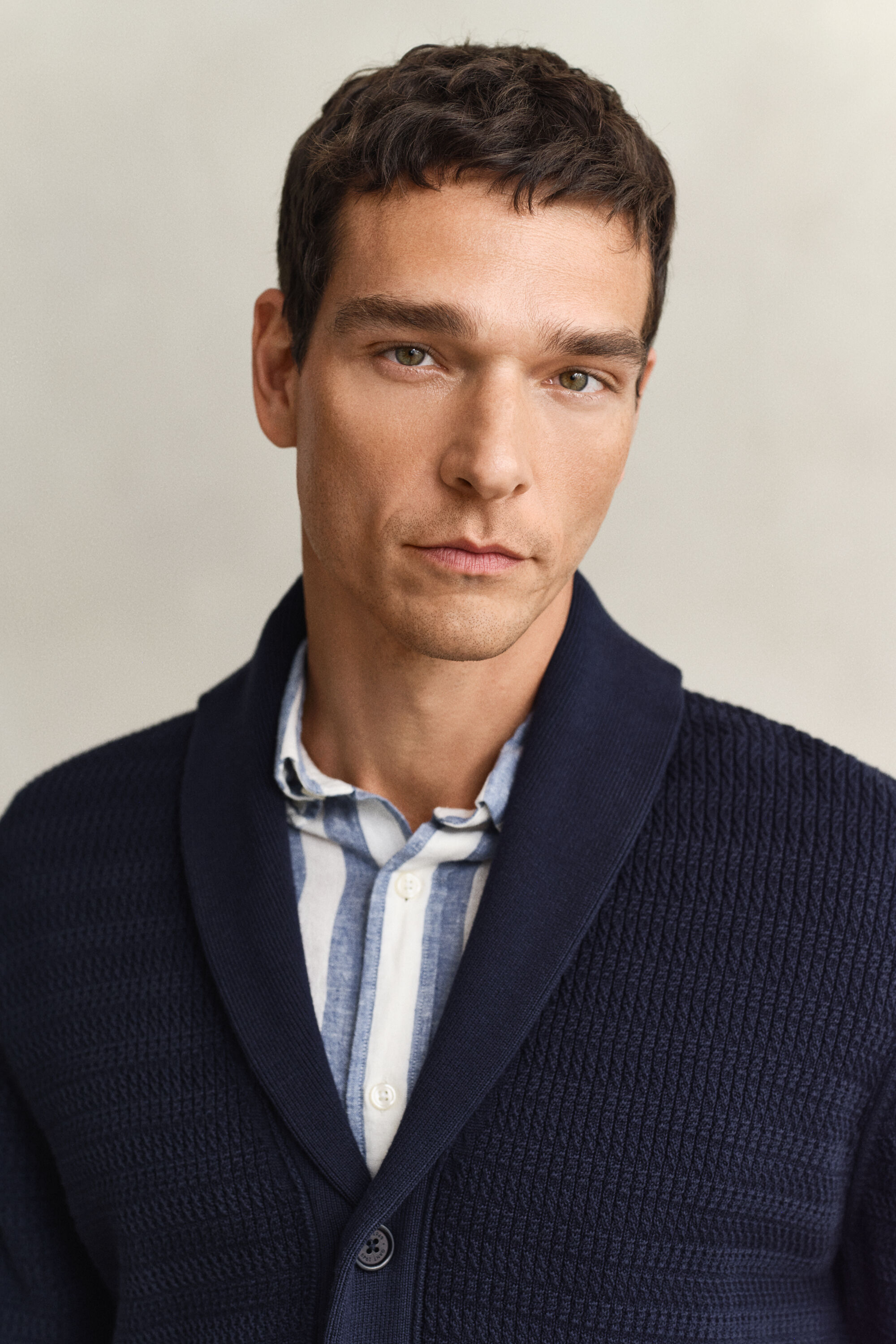 Cardigan à col châle en maille torsadée