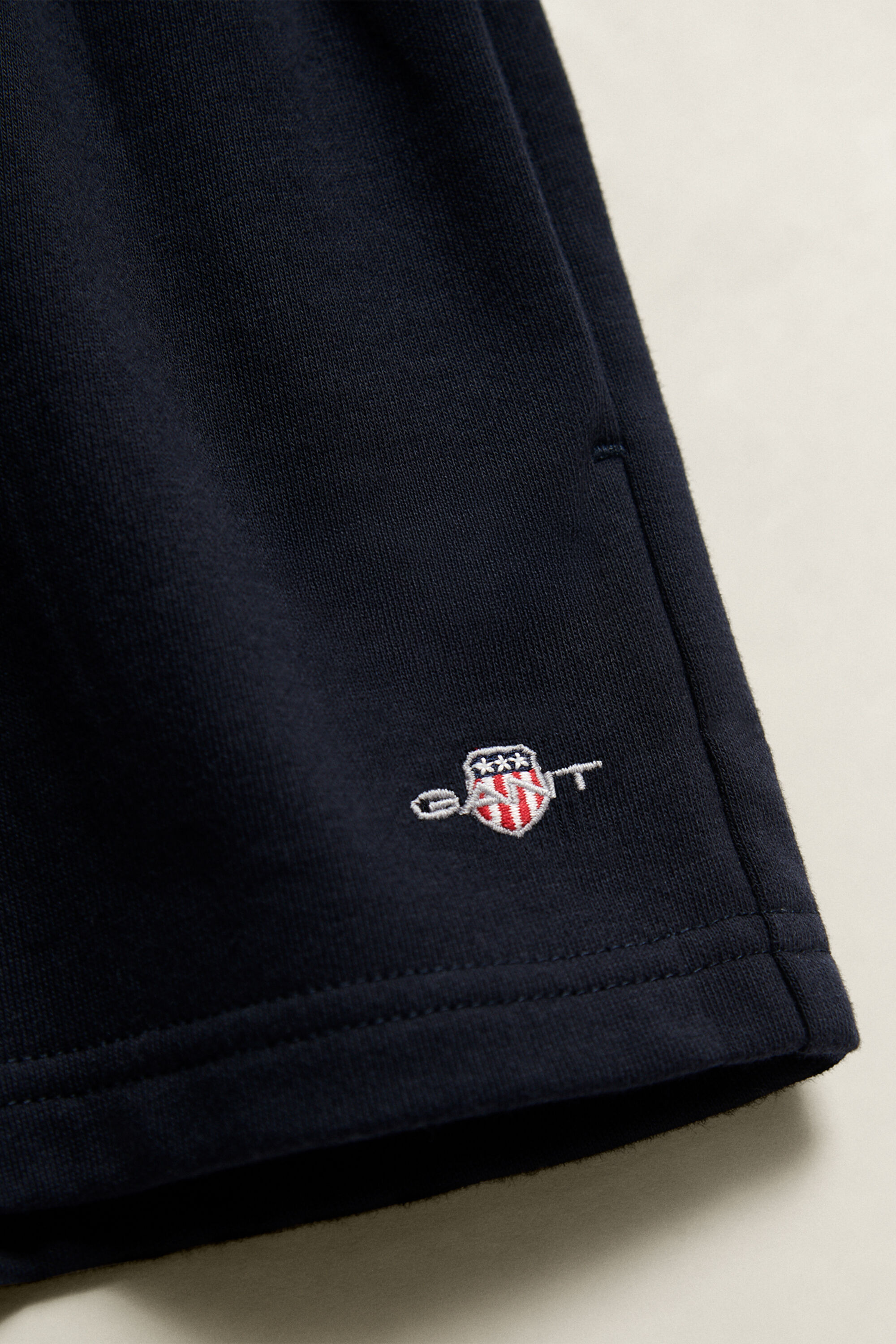 Short de sport Shield Ado Fille