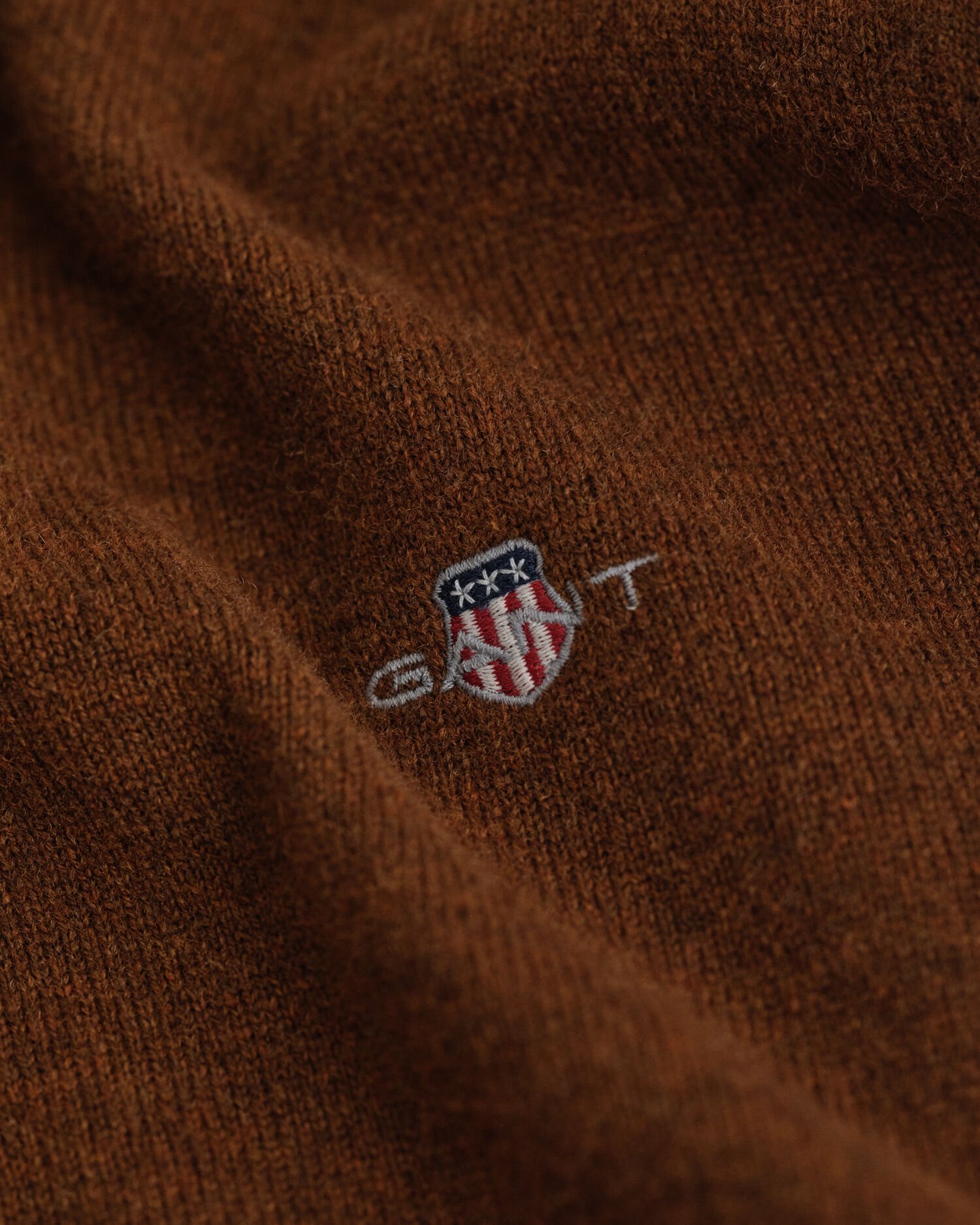 Pull col V en laine d'agneau ultrafine