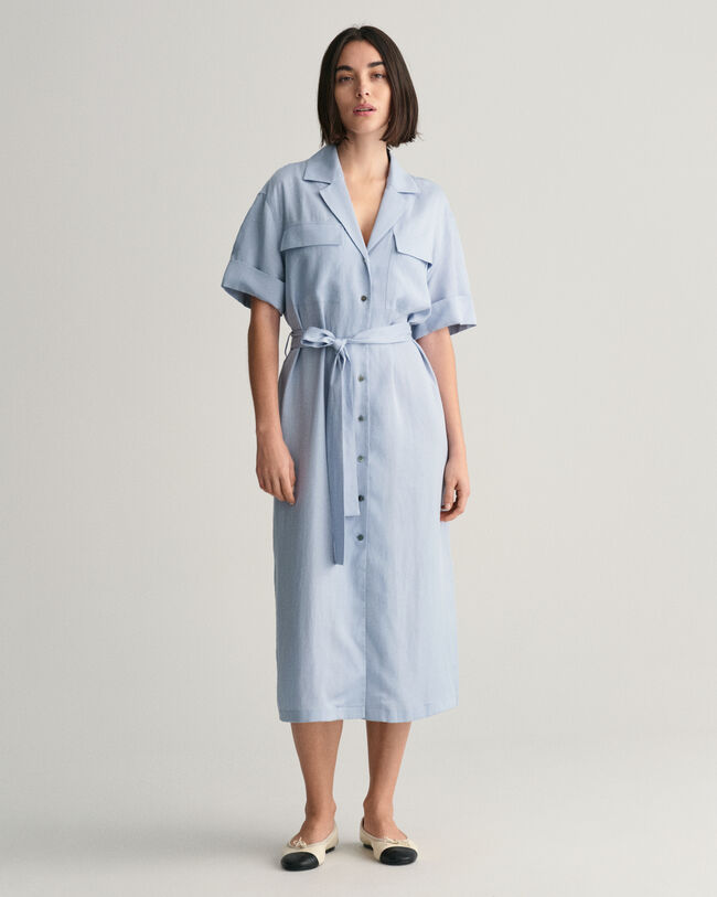 Robe-chemise &agrave; manches courtes avec poches