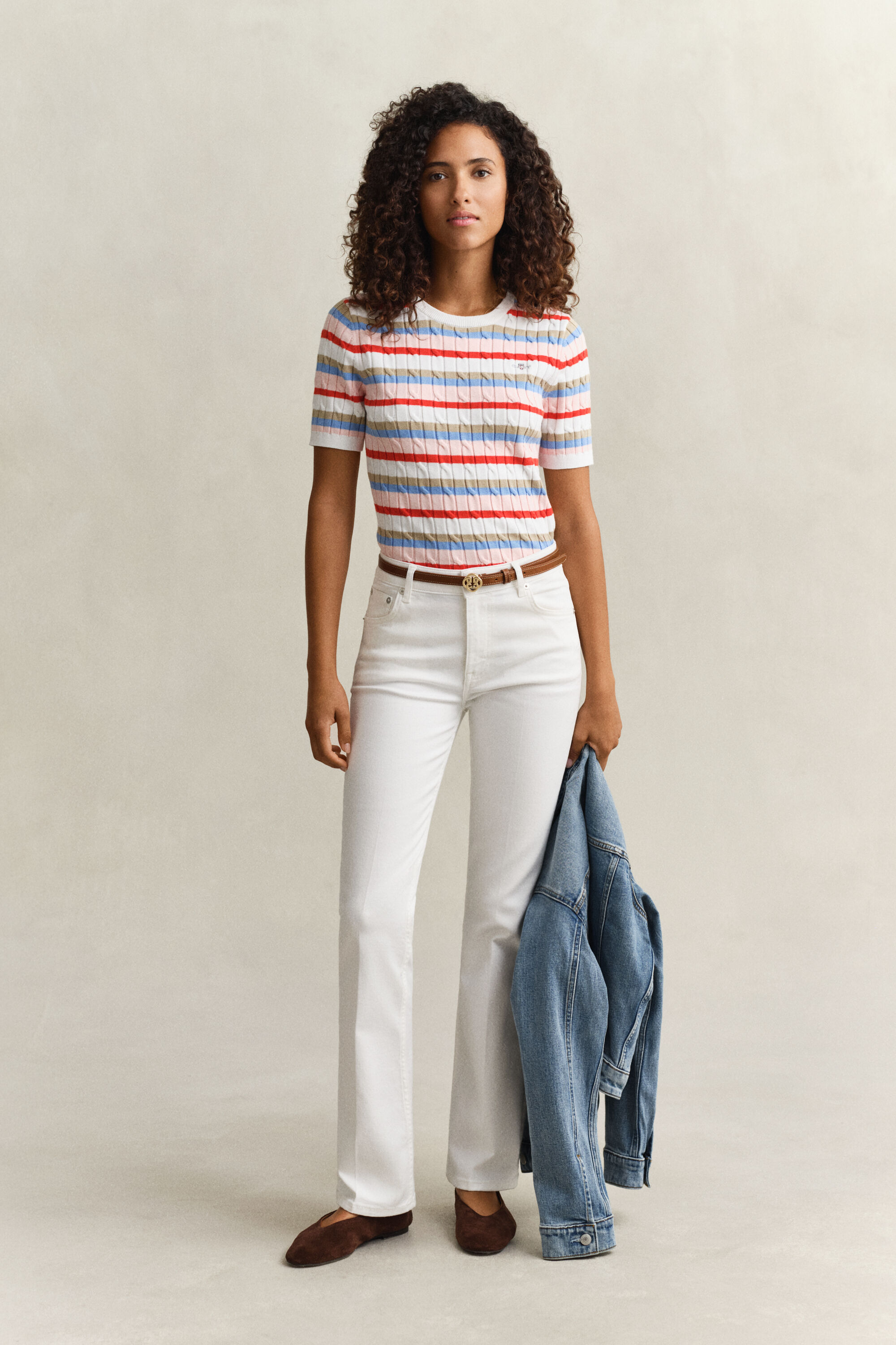 Pull à manches courtes en maille torsadée à rayures