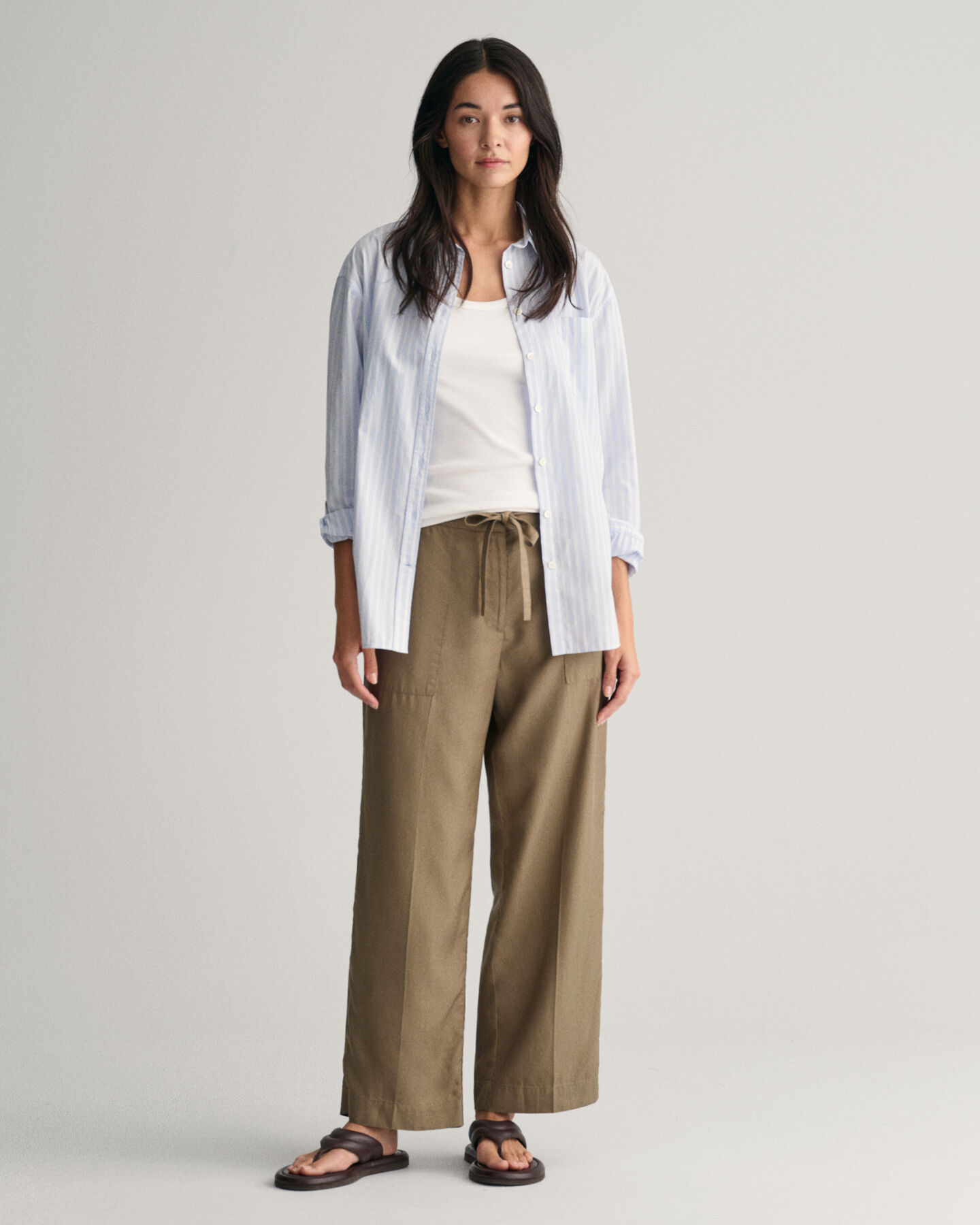 Pantalon relaxed fit nou&eacute; &agrave; la taille