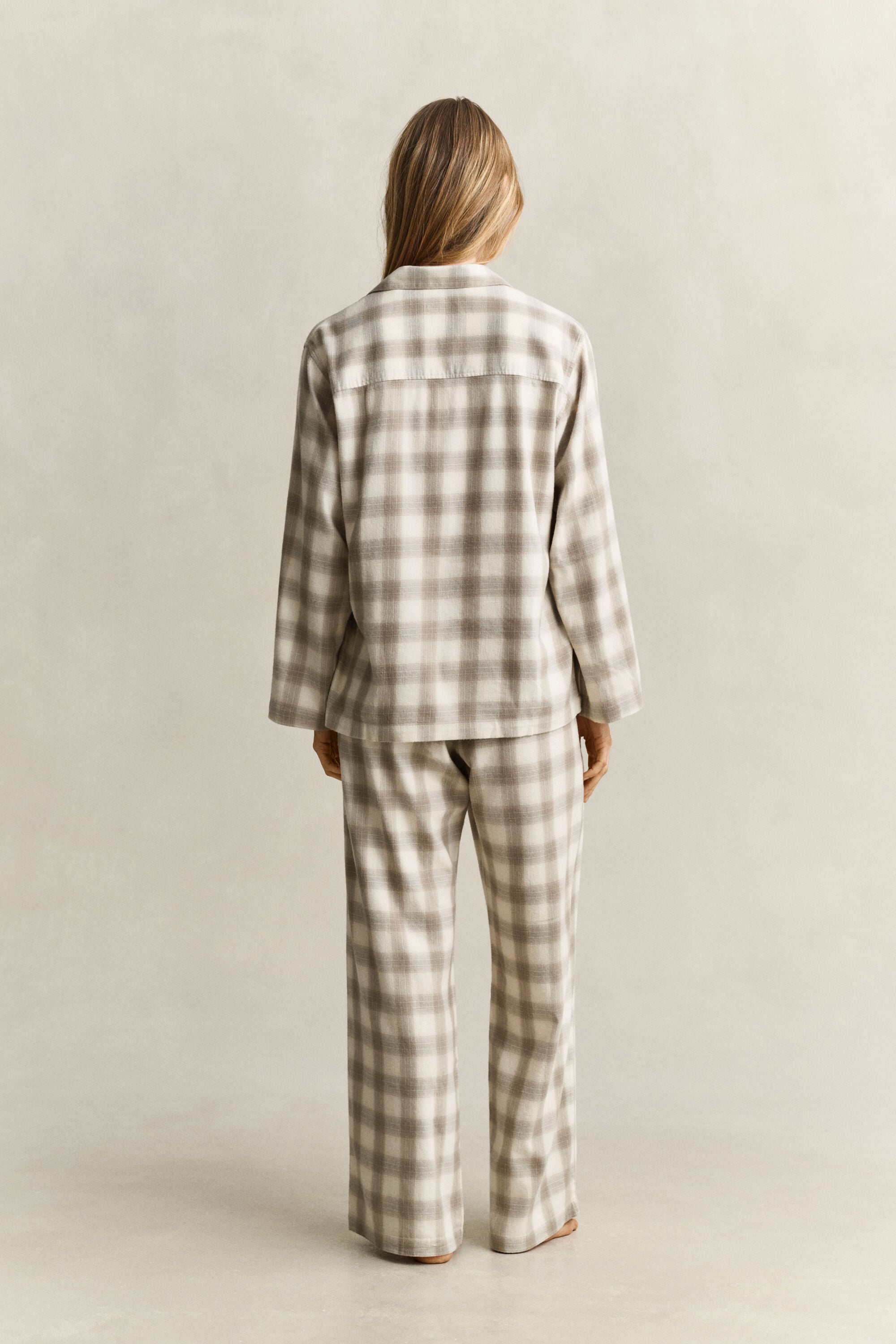 Pyjama en flanelle à carreaux