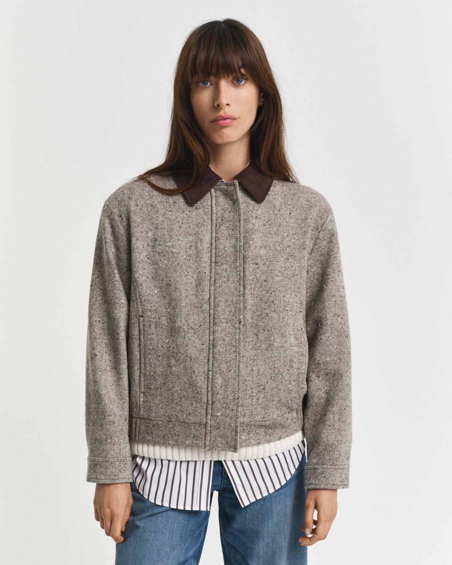 Veste en laine avec col contrastant