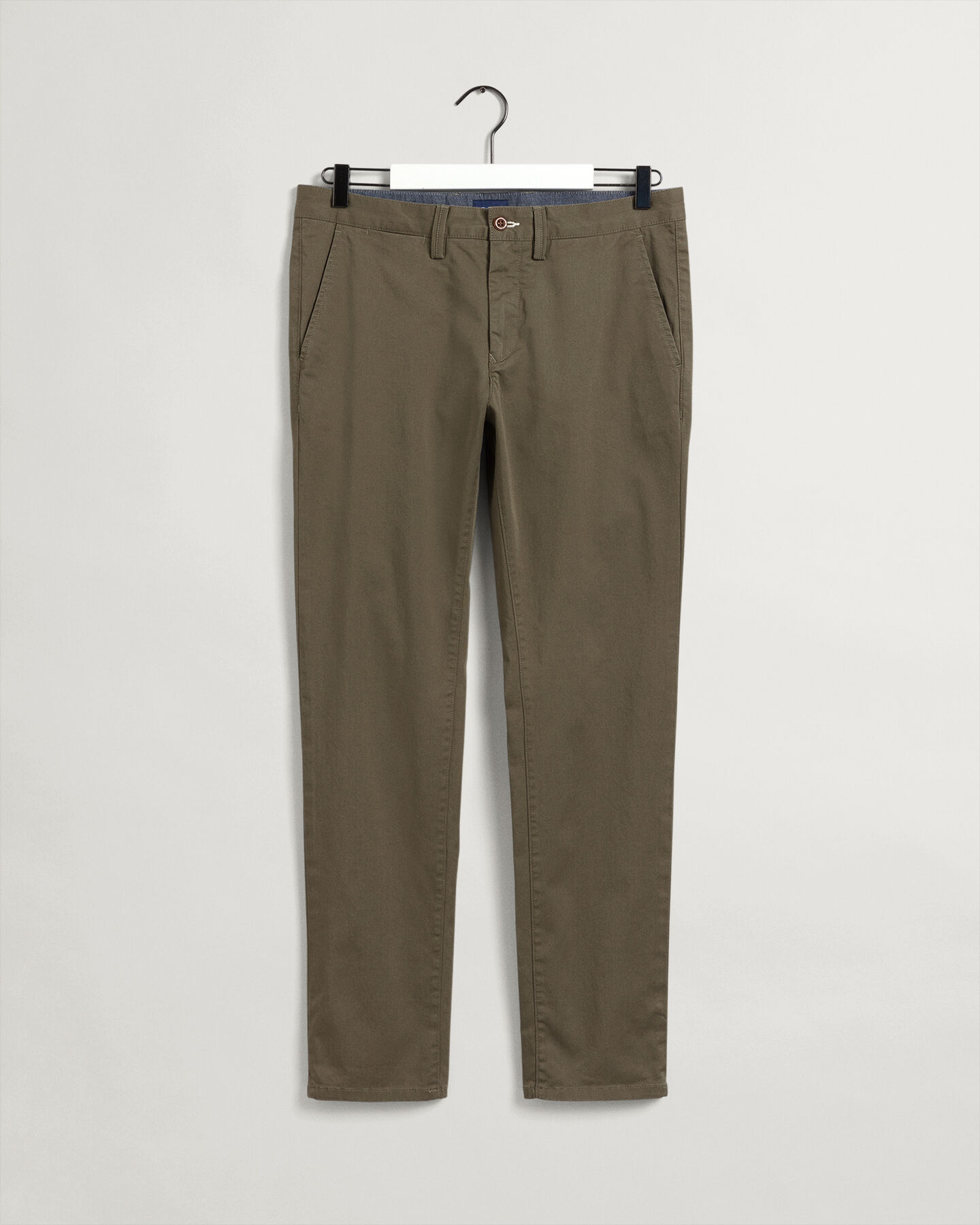 Pantalon chino slim fit en sergé Hallden