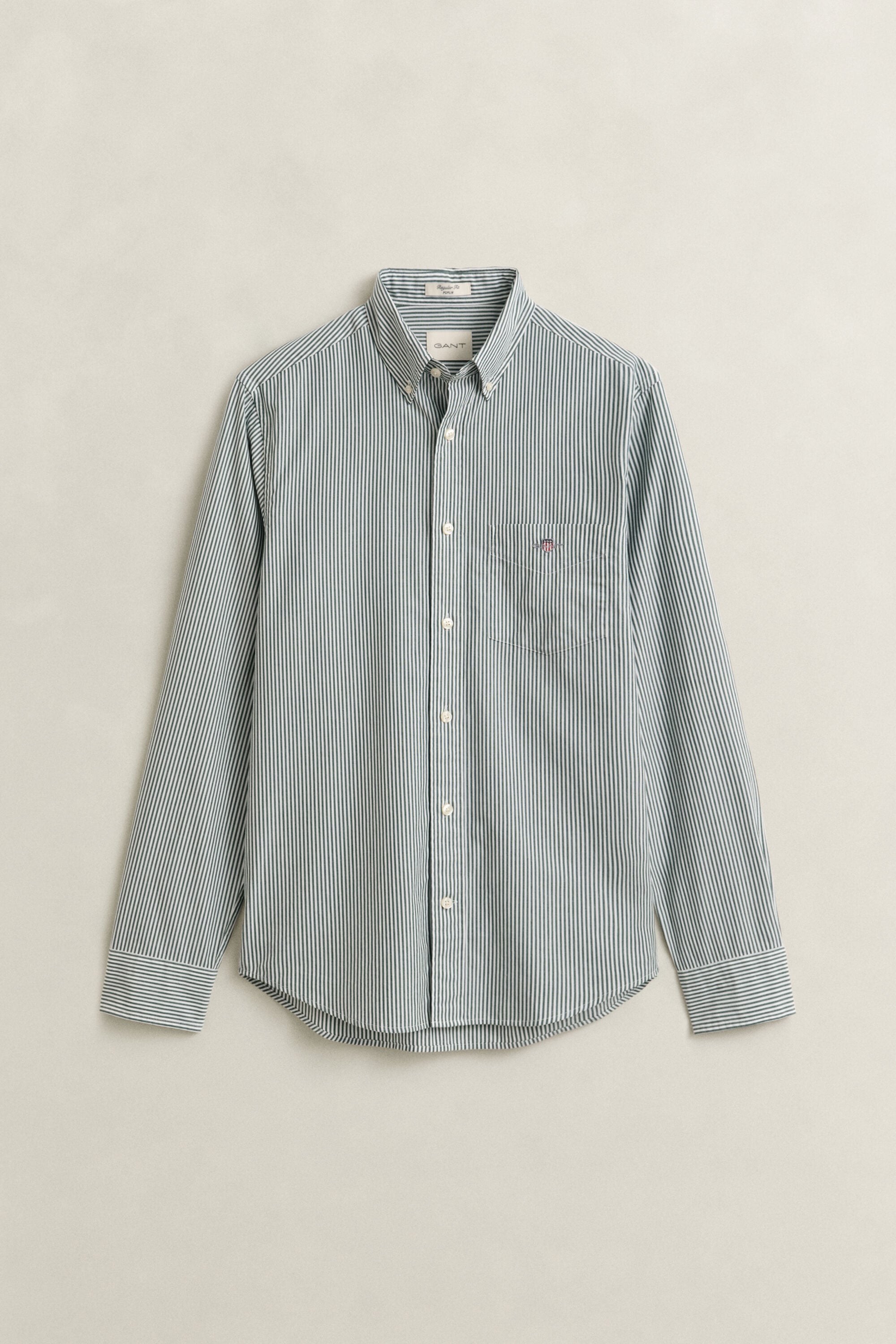 Chemise regular en popeline à rayures classique