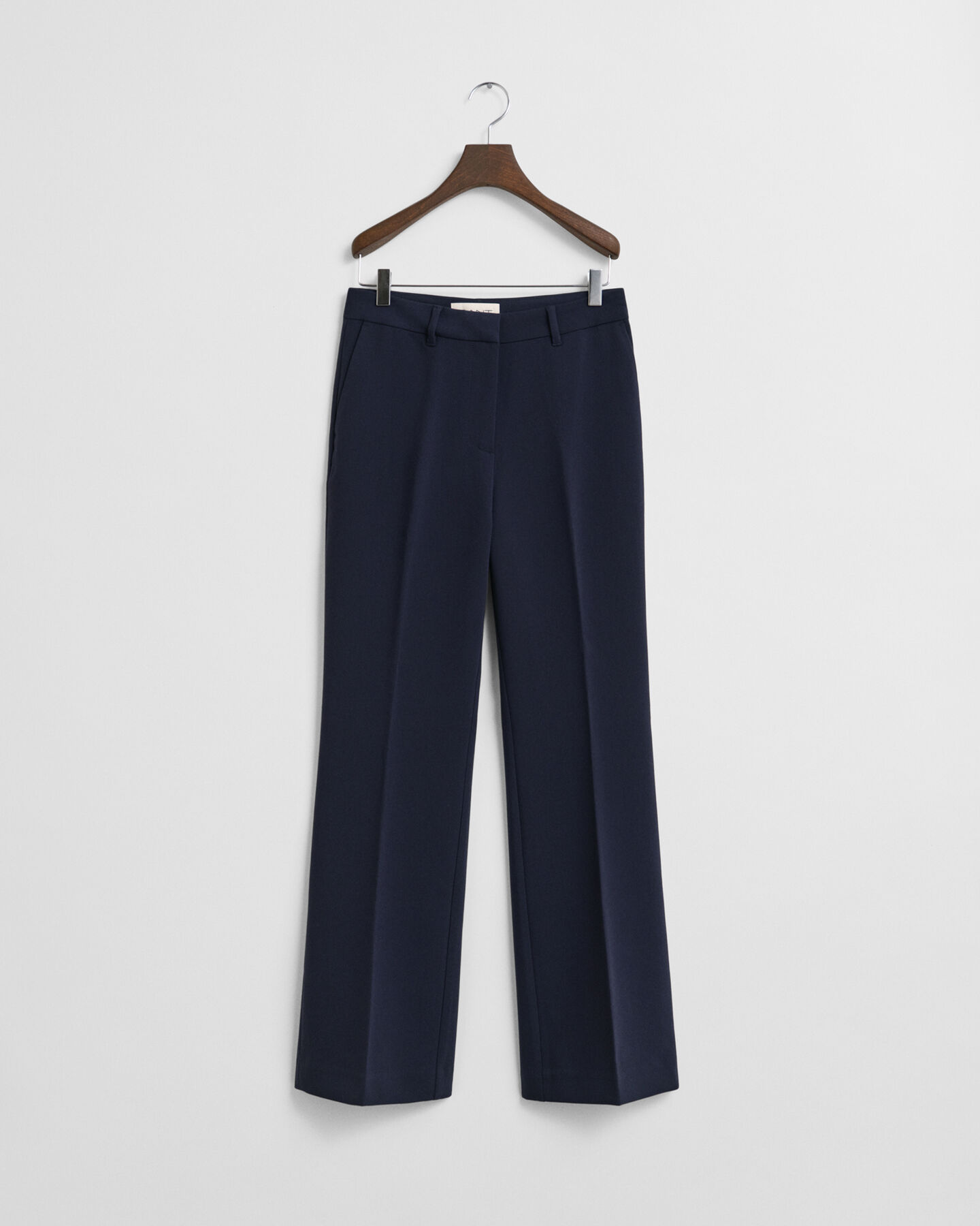 Pantalon habillé coupe slim évasé