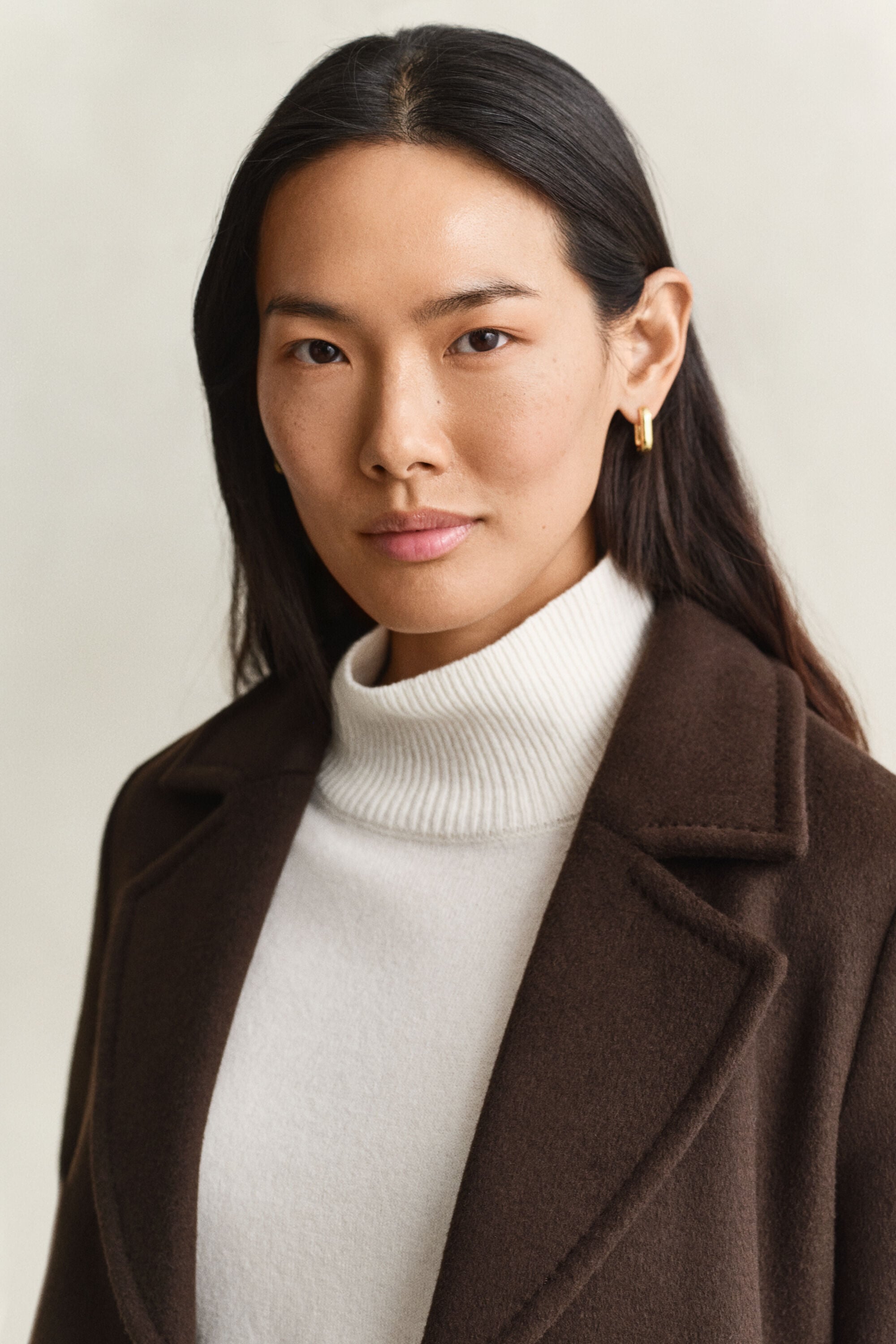 Manteau en laine mélangée avec ceinture