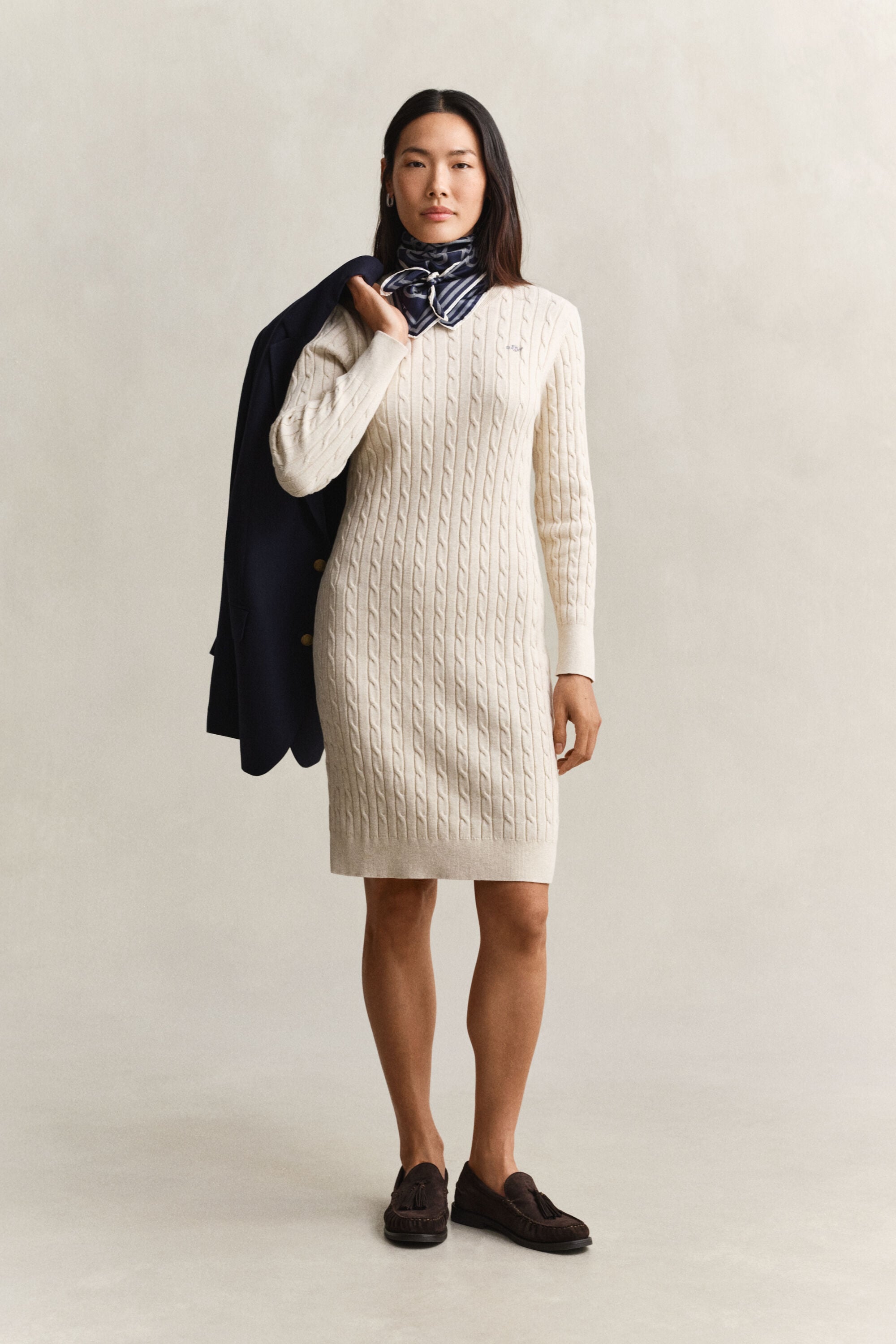 Robe col rond en maille de coton stretch à torsades