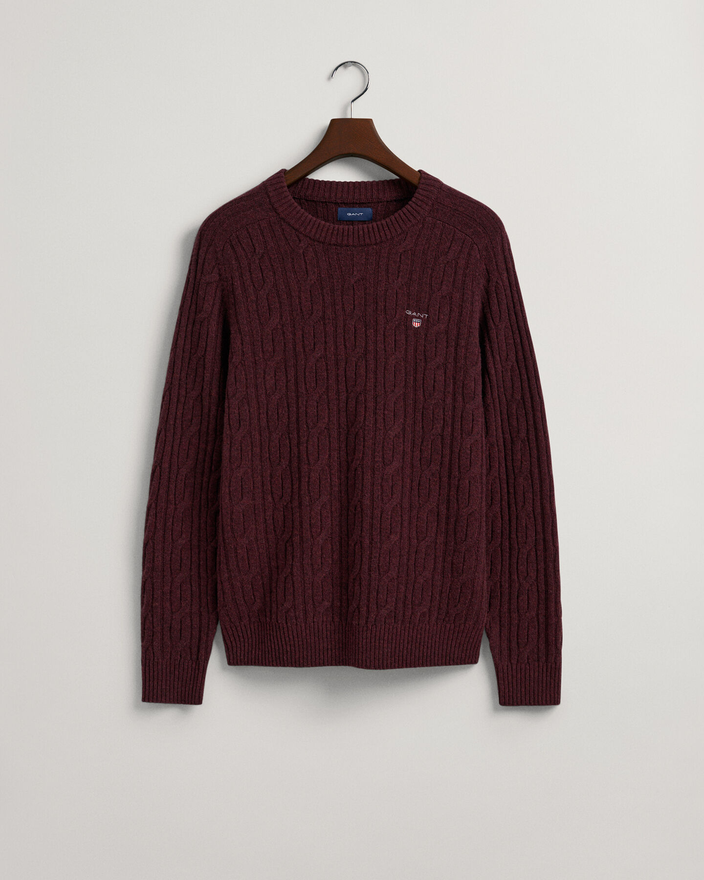 Pull ras du cou en laine d'agneau &agrave; torsades