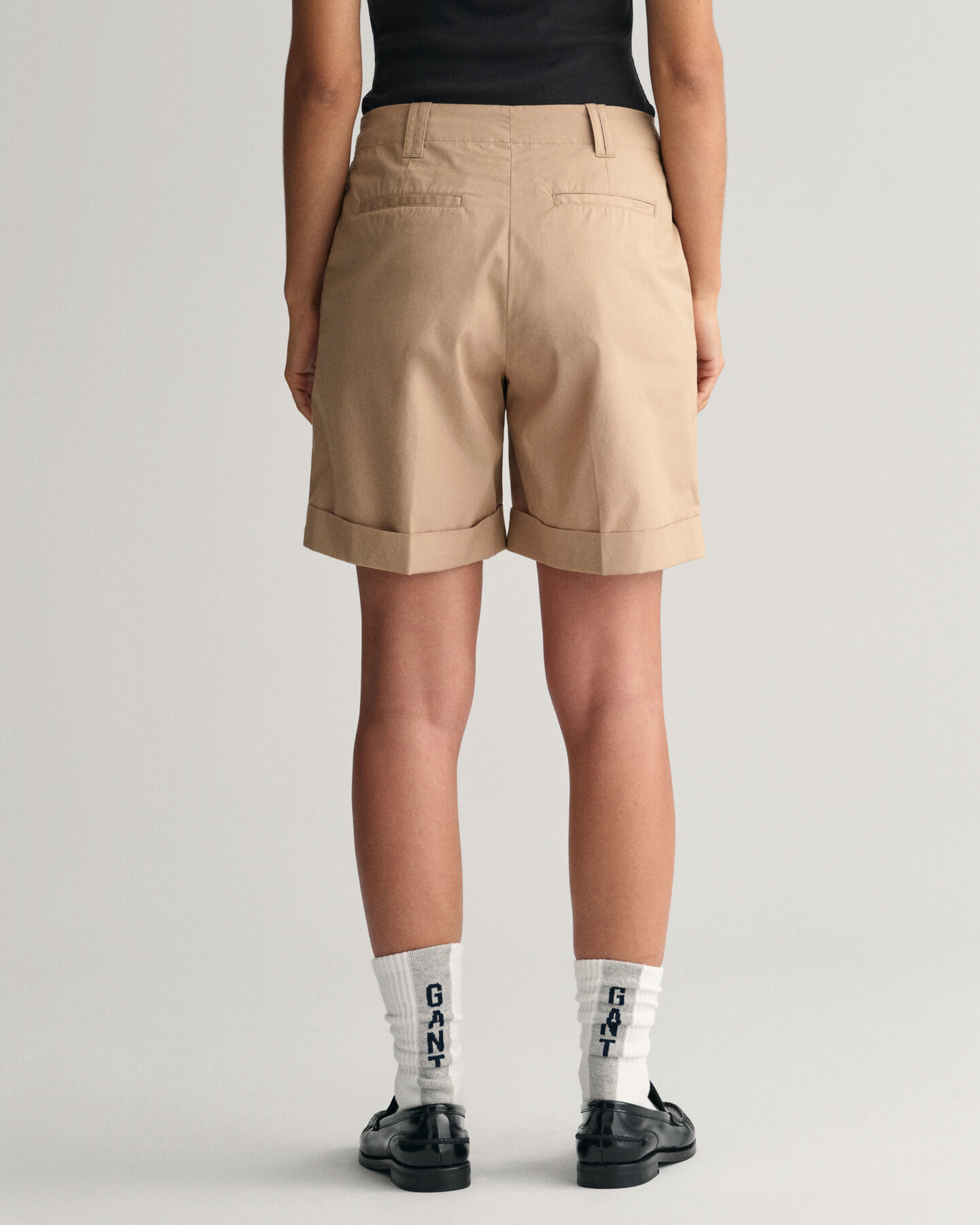 Short chino relaxed fit l&eacute;ger