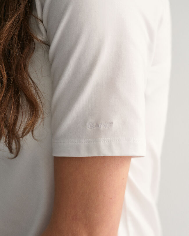 Haut &agrave; encolure d&eacute;gag&eacute;e