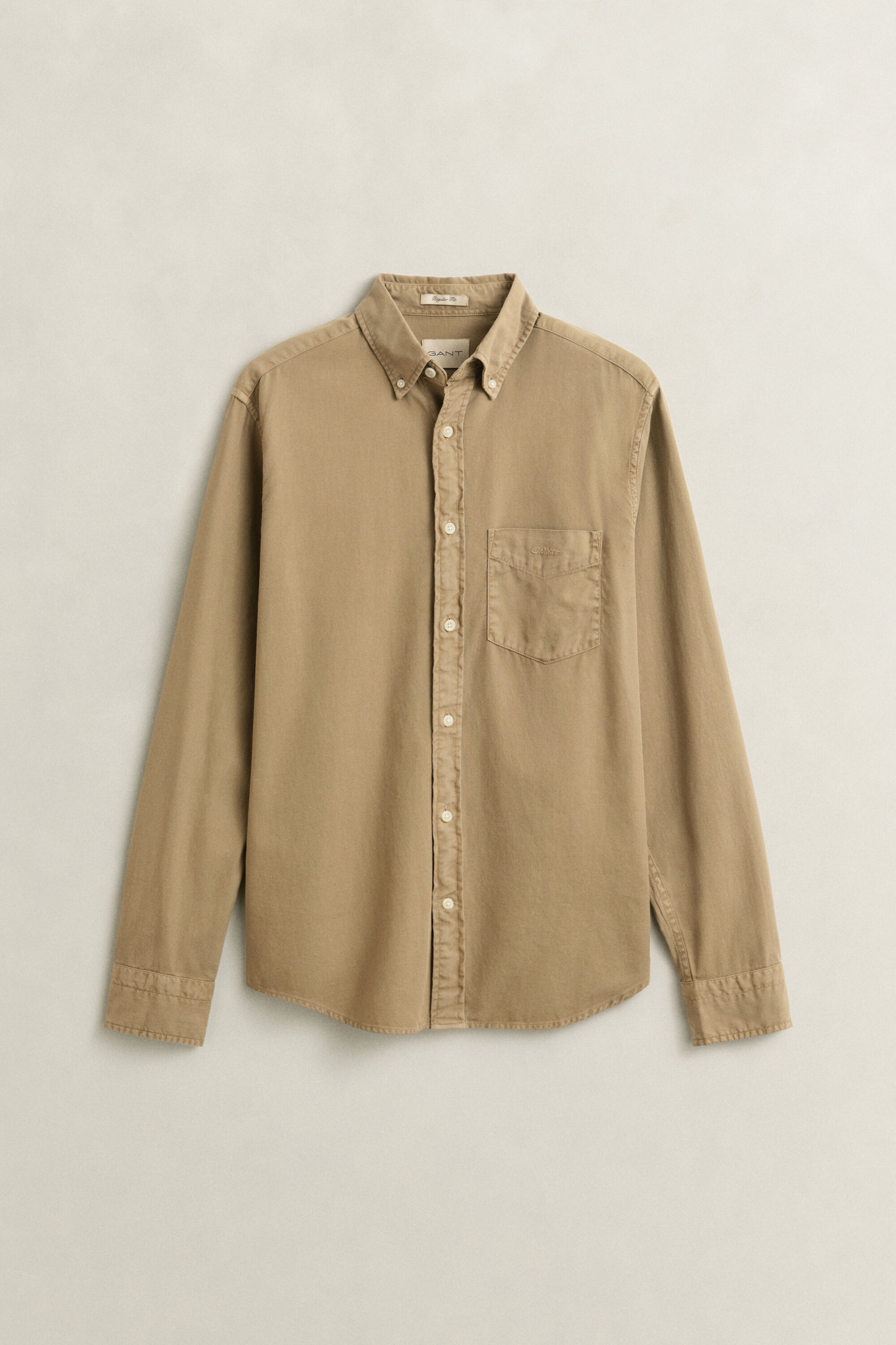 Chemise coupe regular en sergé