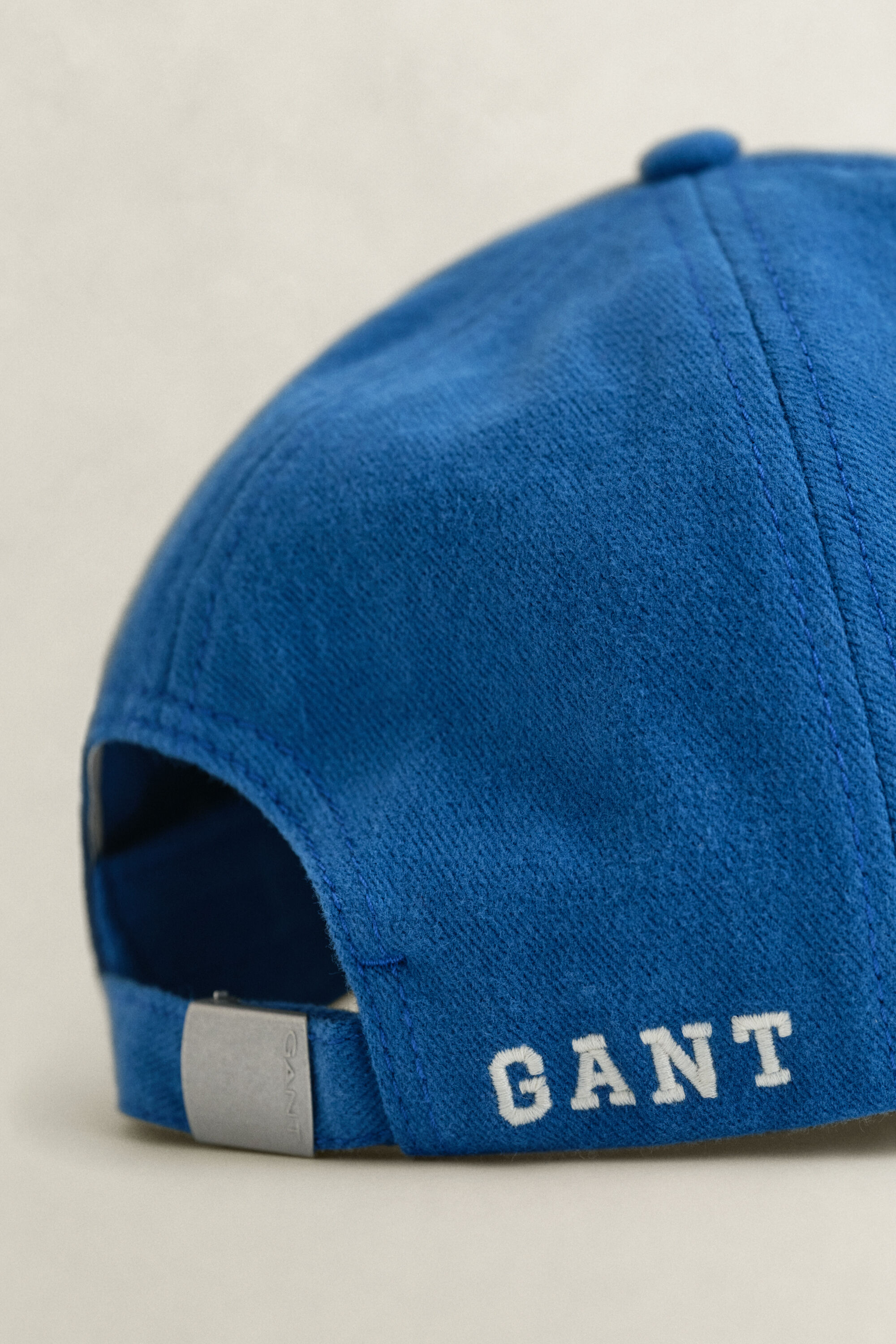 Casquette en moleskine avec écusson G