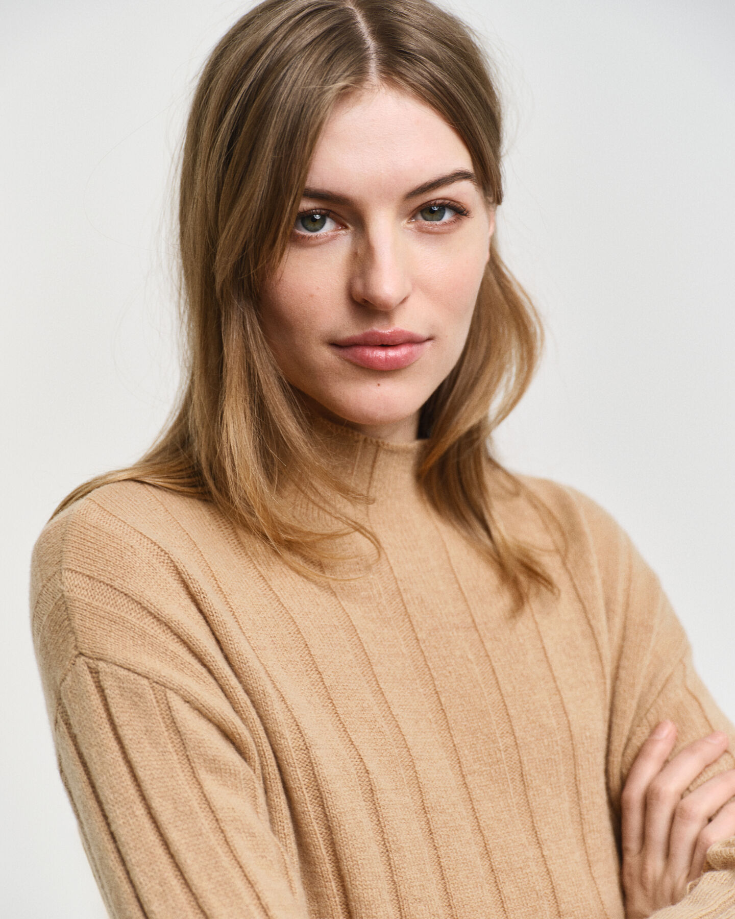 Pull col droit en laine &agrave; c&ocirc;tes larges