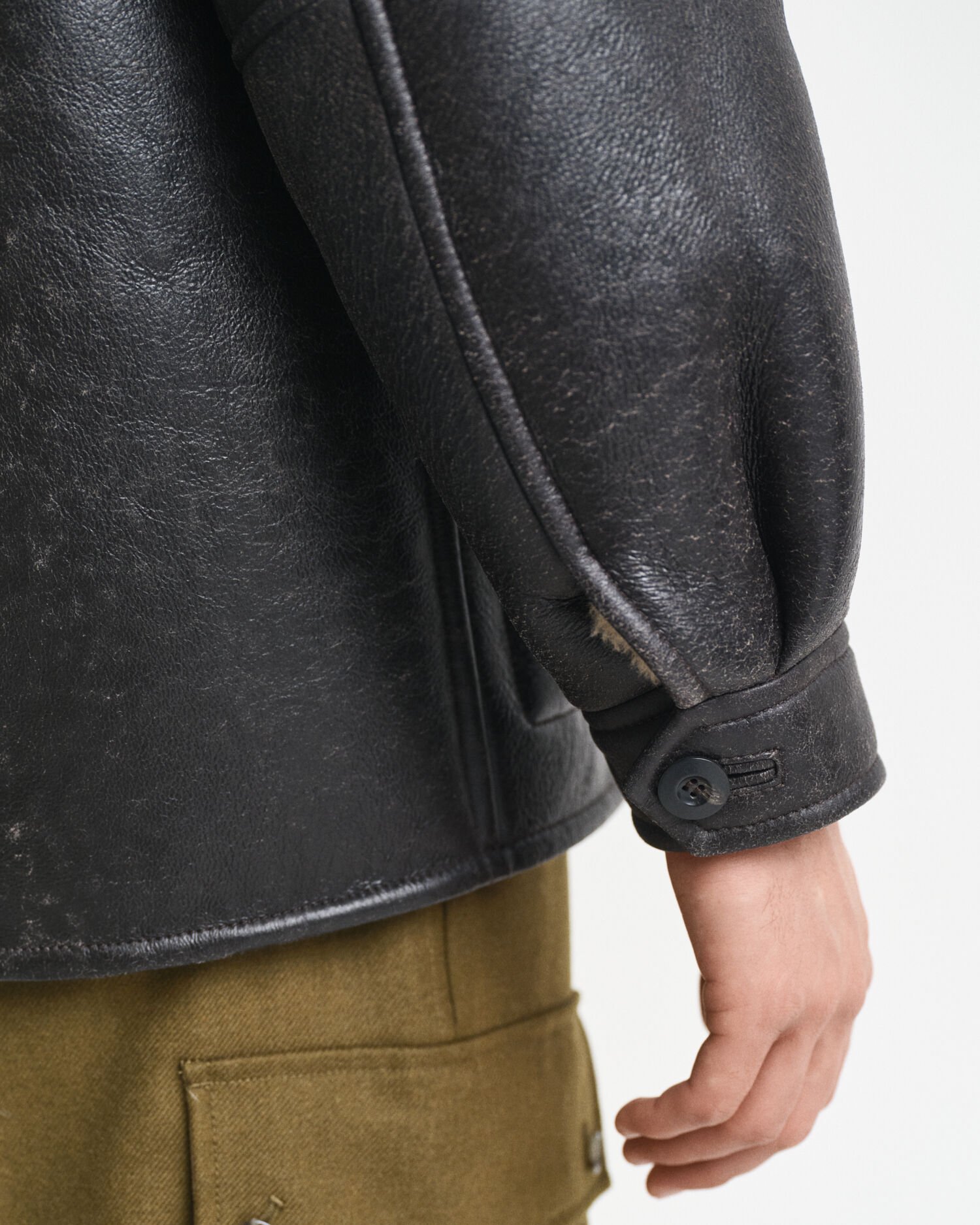 Veste en peau lainée effet vieilli