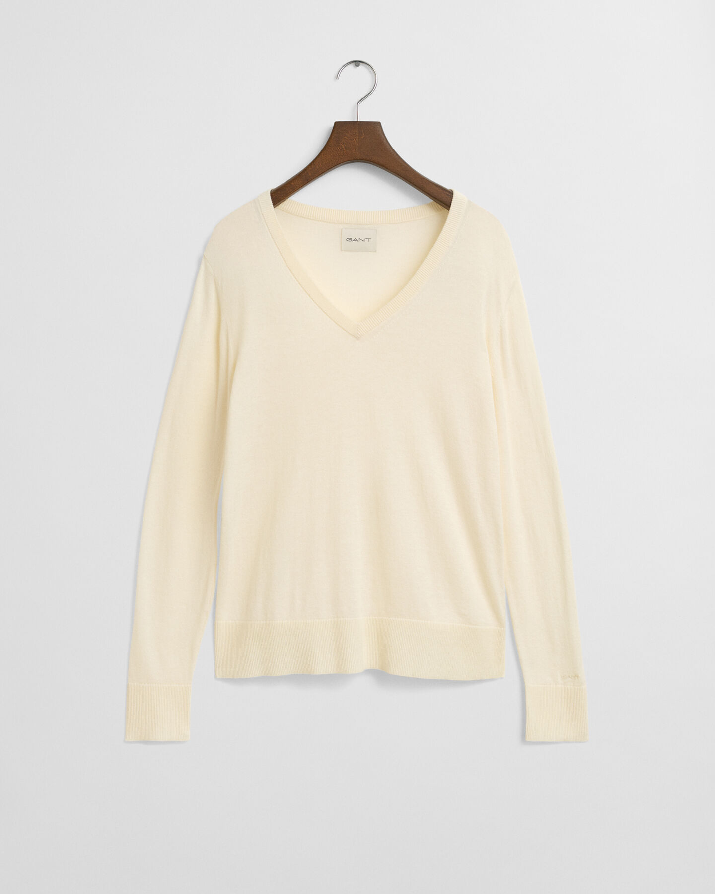 Pull col V en maille fine