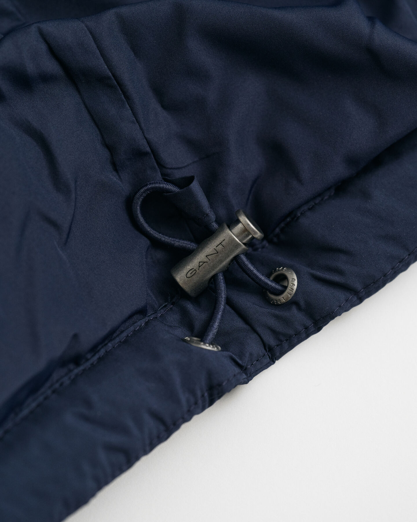 Doudoune mi-longue en duvet