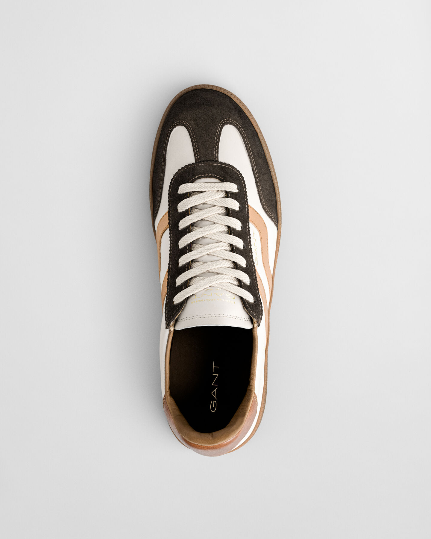 Baskets en daim et cuir Cuzmo