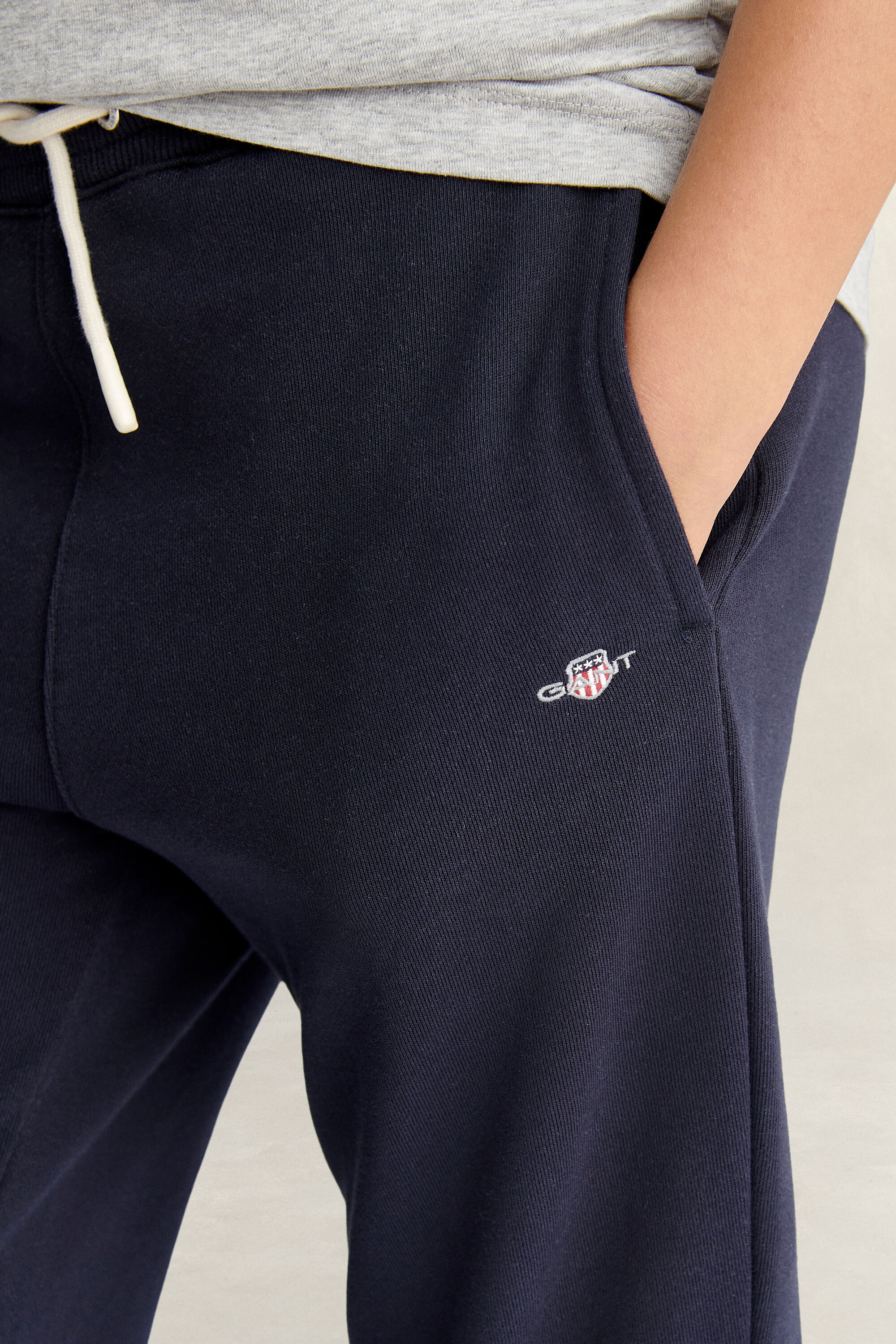 Pantalon de jogging avec écusson Ado Garçon