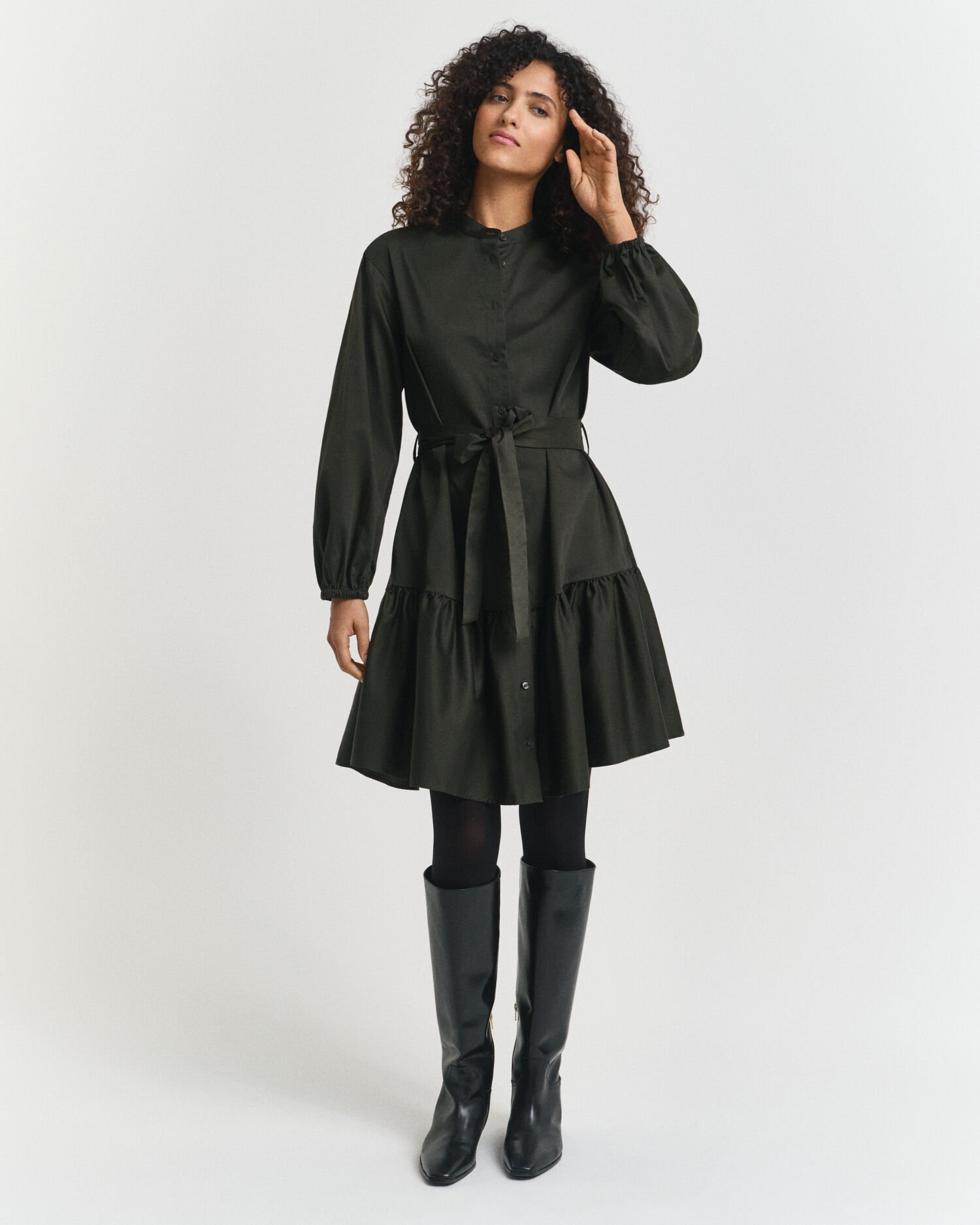 Robe en satin de coton à manches longues