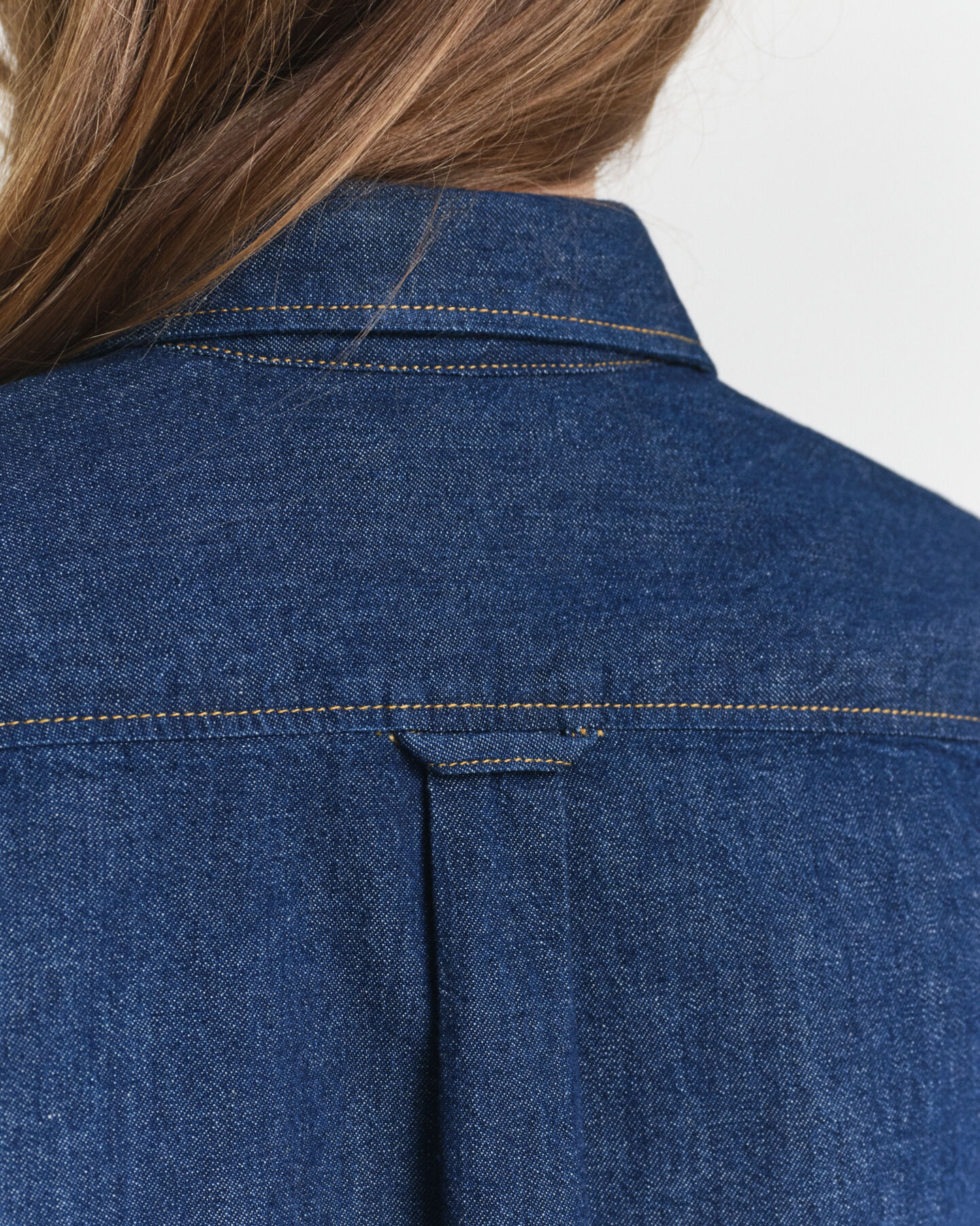 Chemise coupe regular en denim